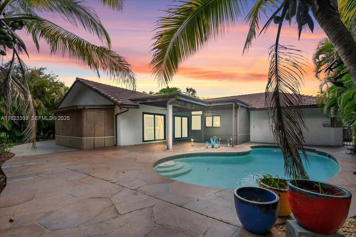 21784 Little Bear Lane