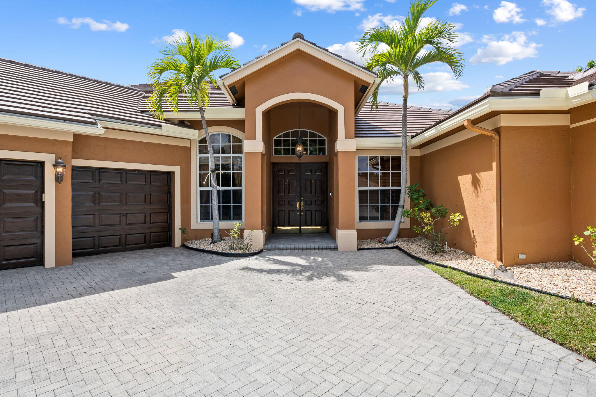 21305 Rock Ridge Dr