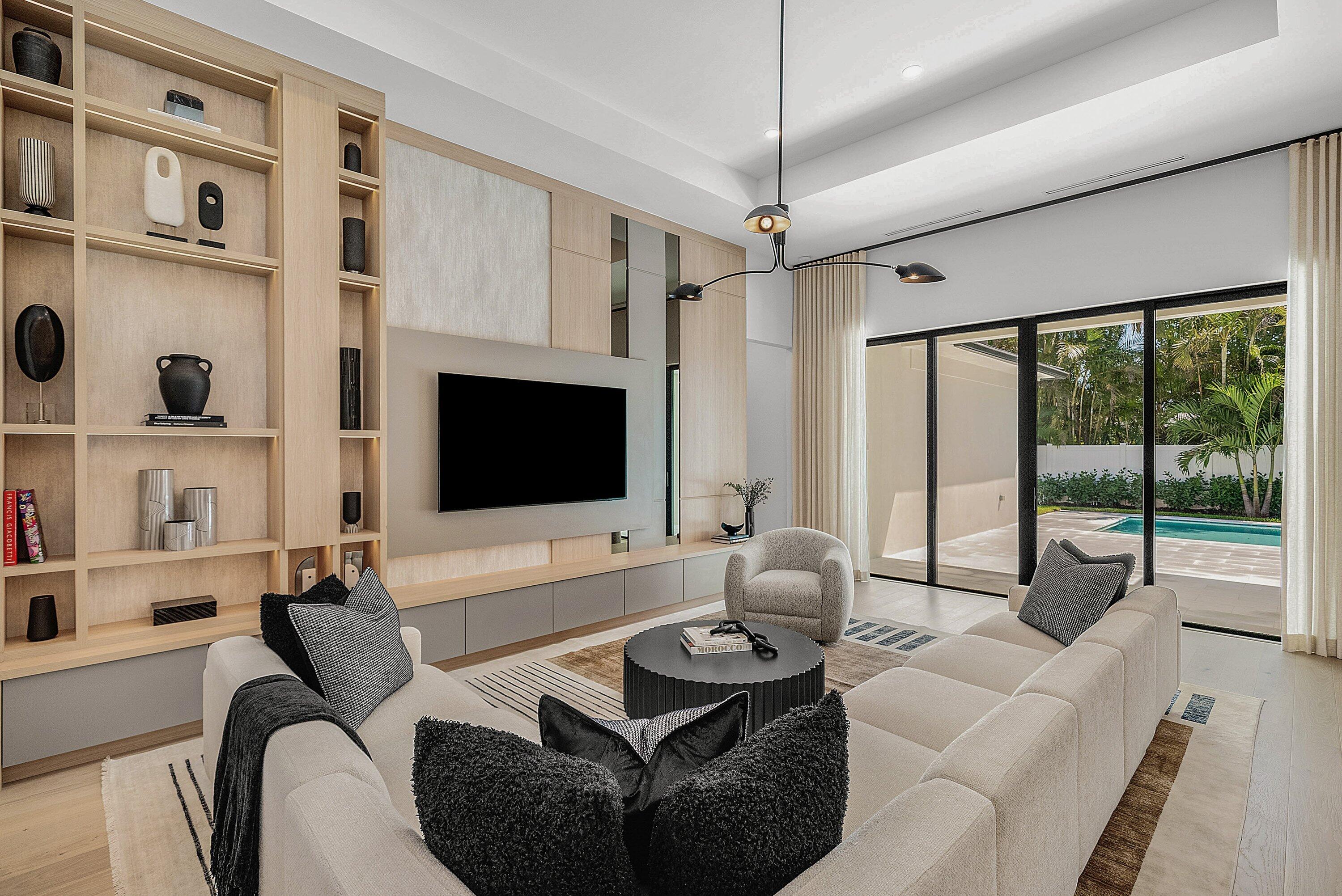 250 NE 16th Street