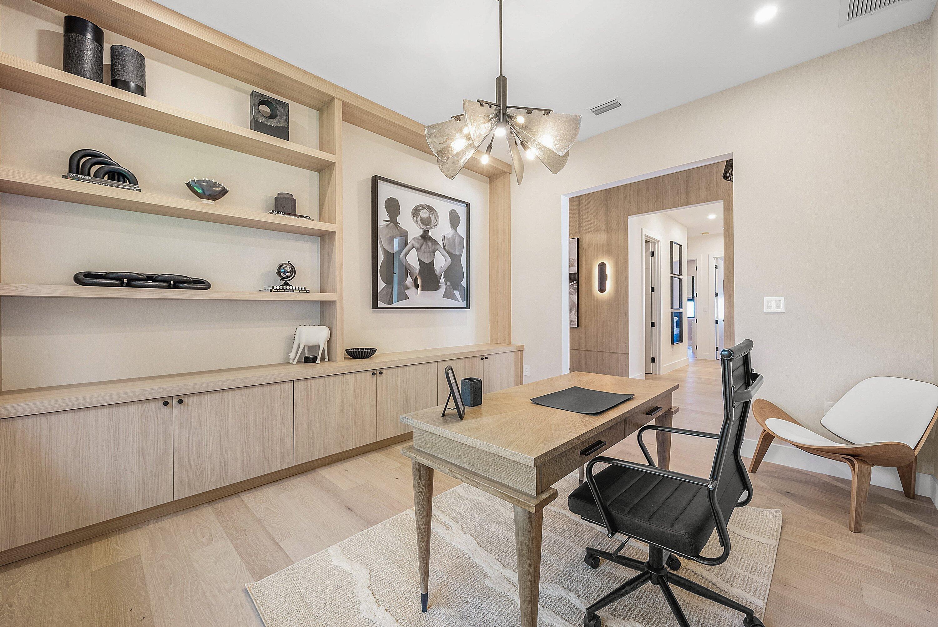 250 NE 16th Street