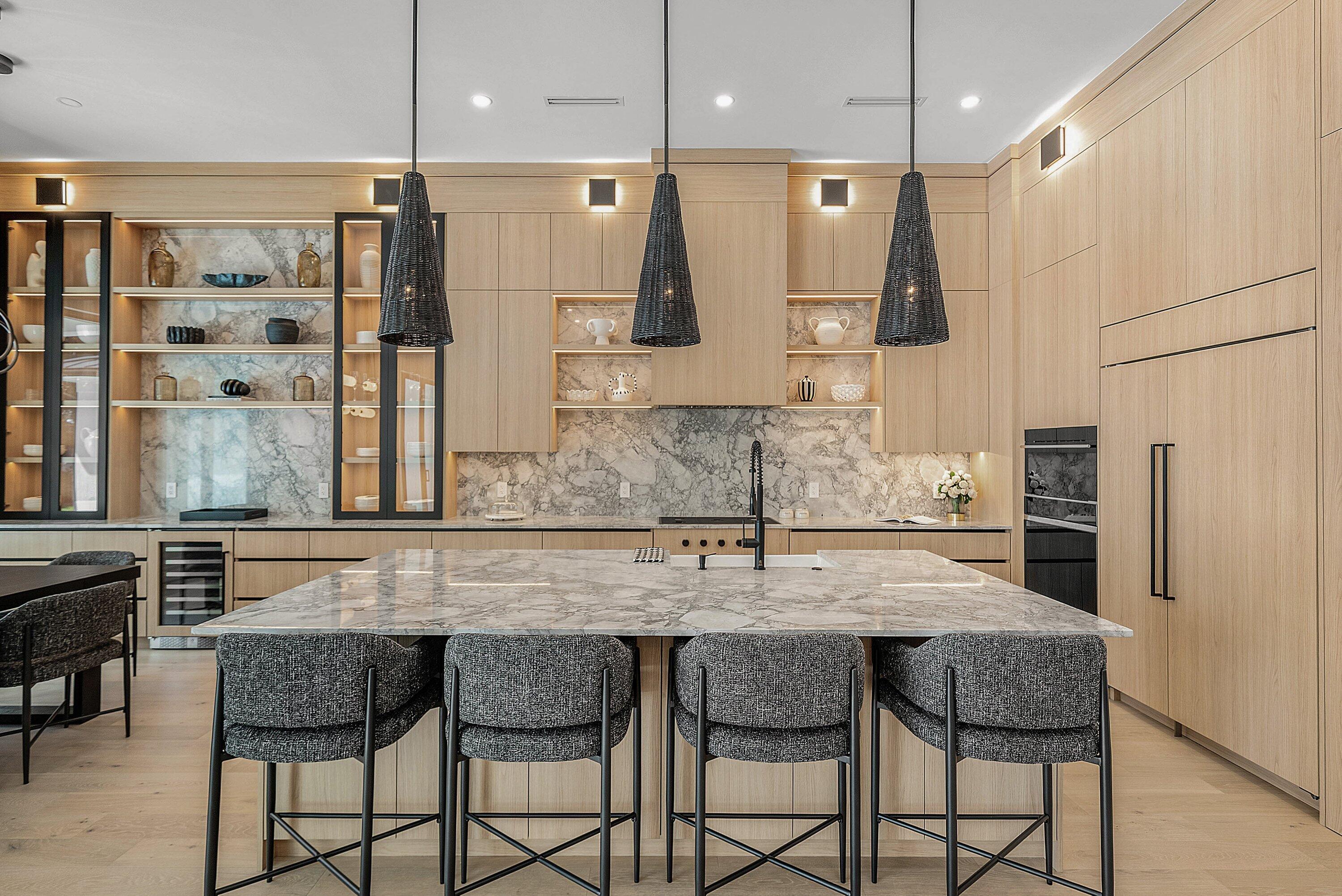 250 NE 16th Street