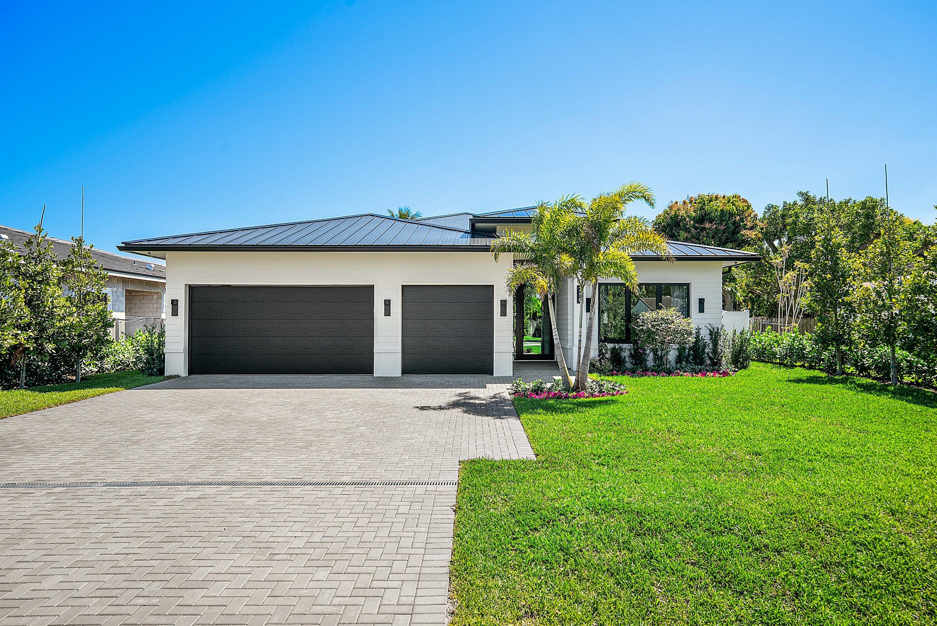 250 NE 16th Street