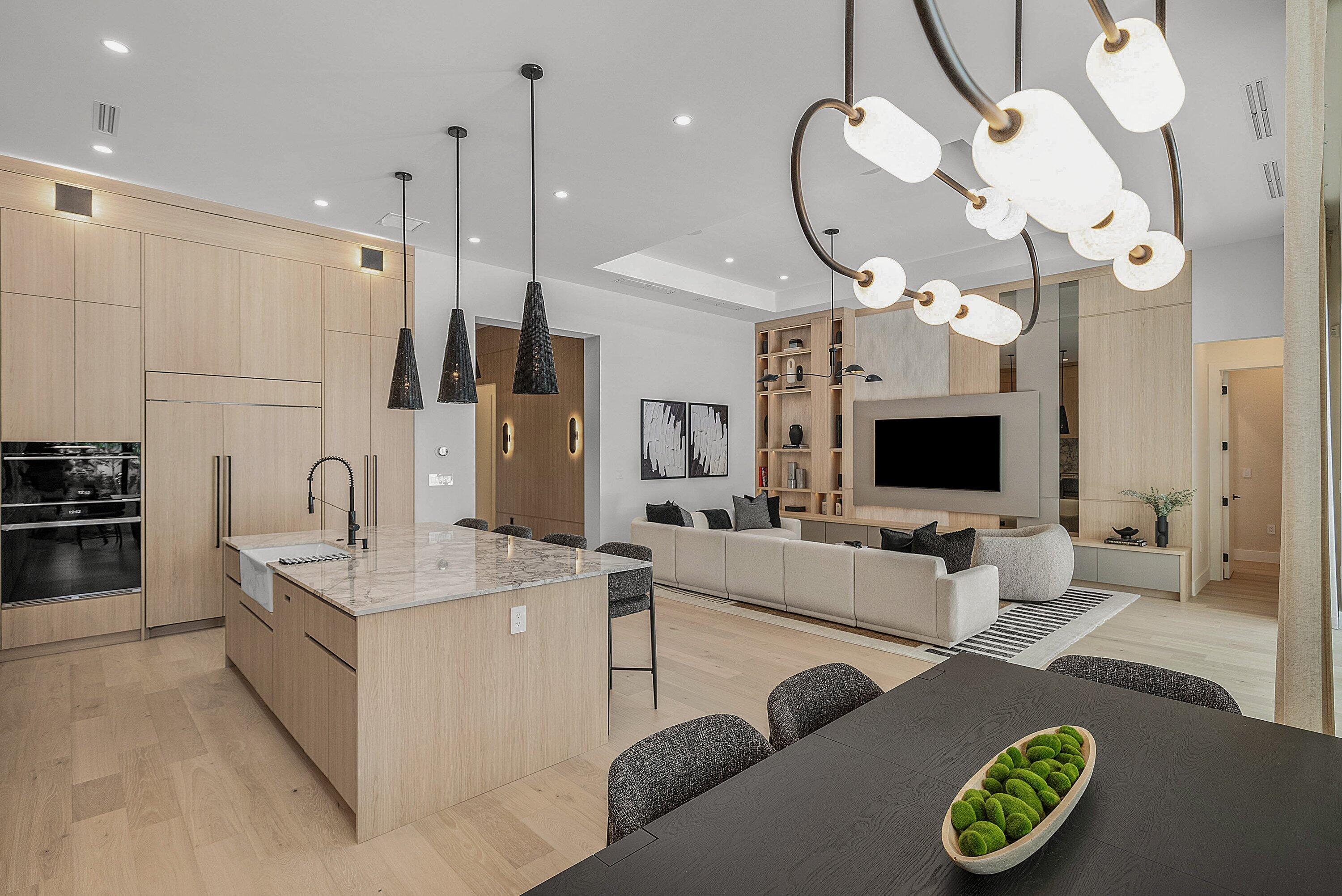 250 NE 16th Street