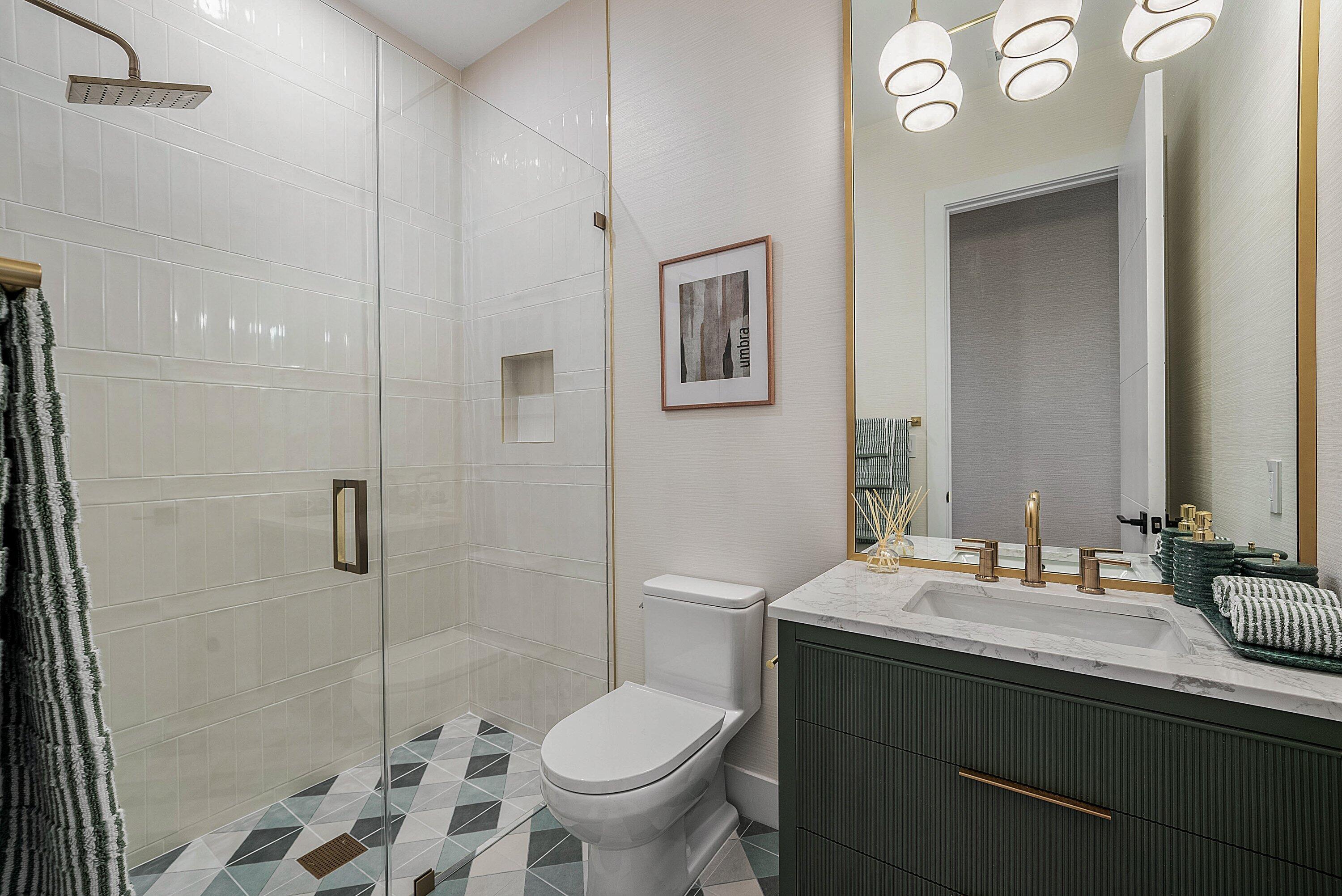 250 NE 16th Street