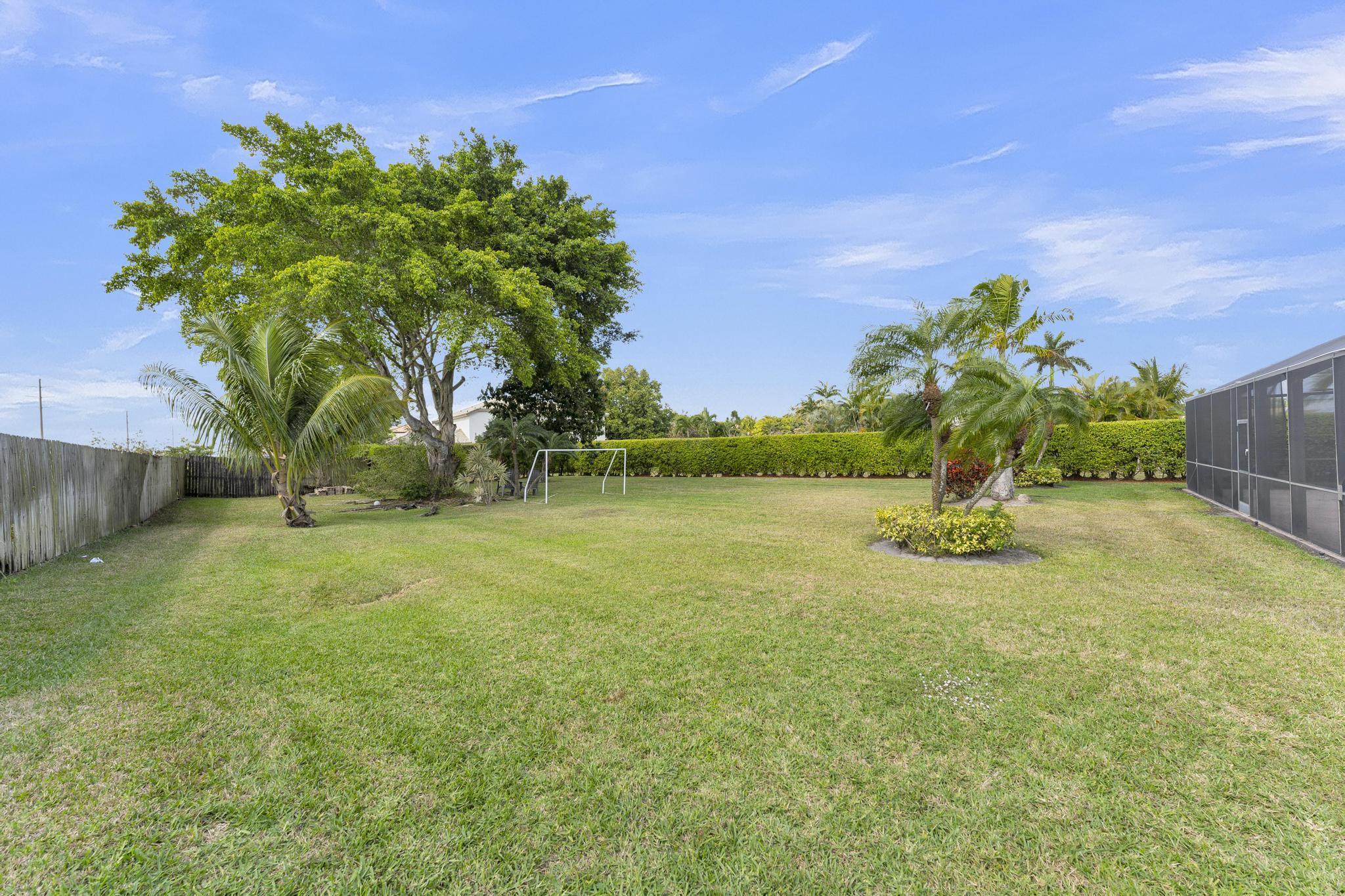 12370 Saint Simon Drive