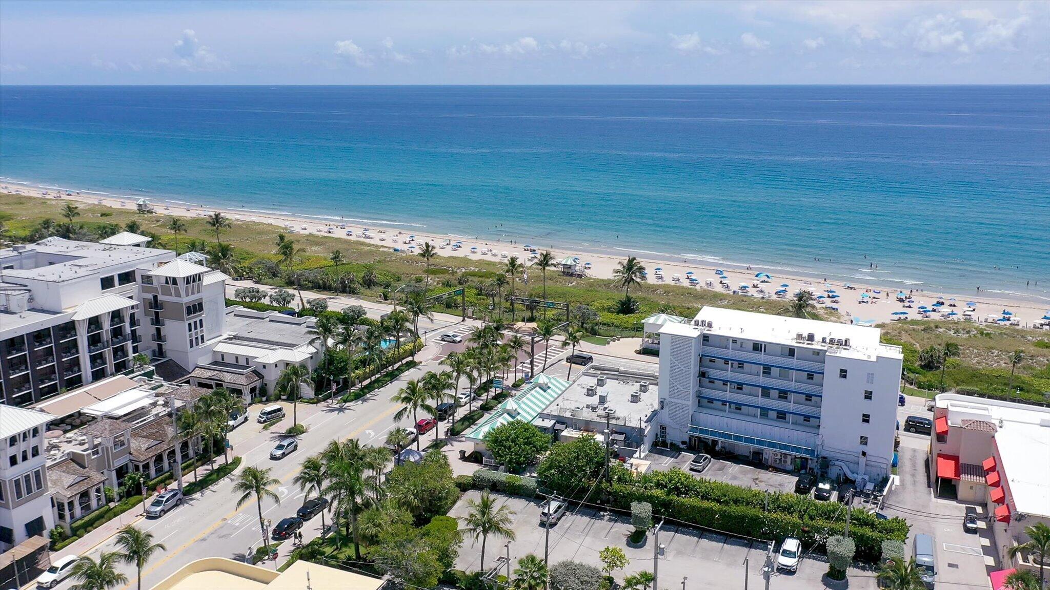 1002 Lake Shore Drive