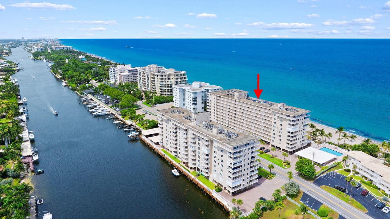 1051 Hillsboro Mile 308E