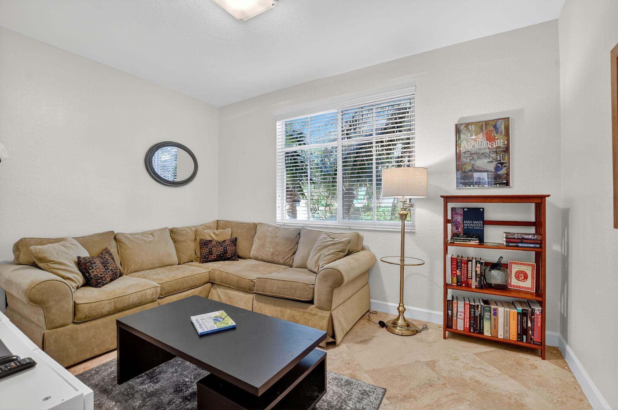 591 NW Library Commons Way
