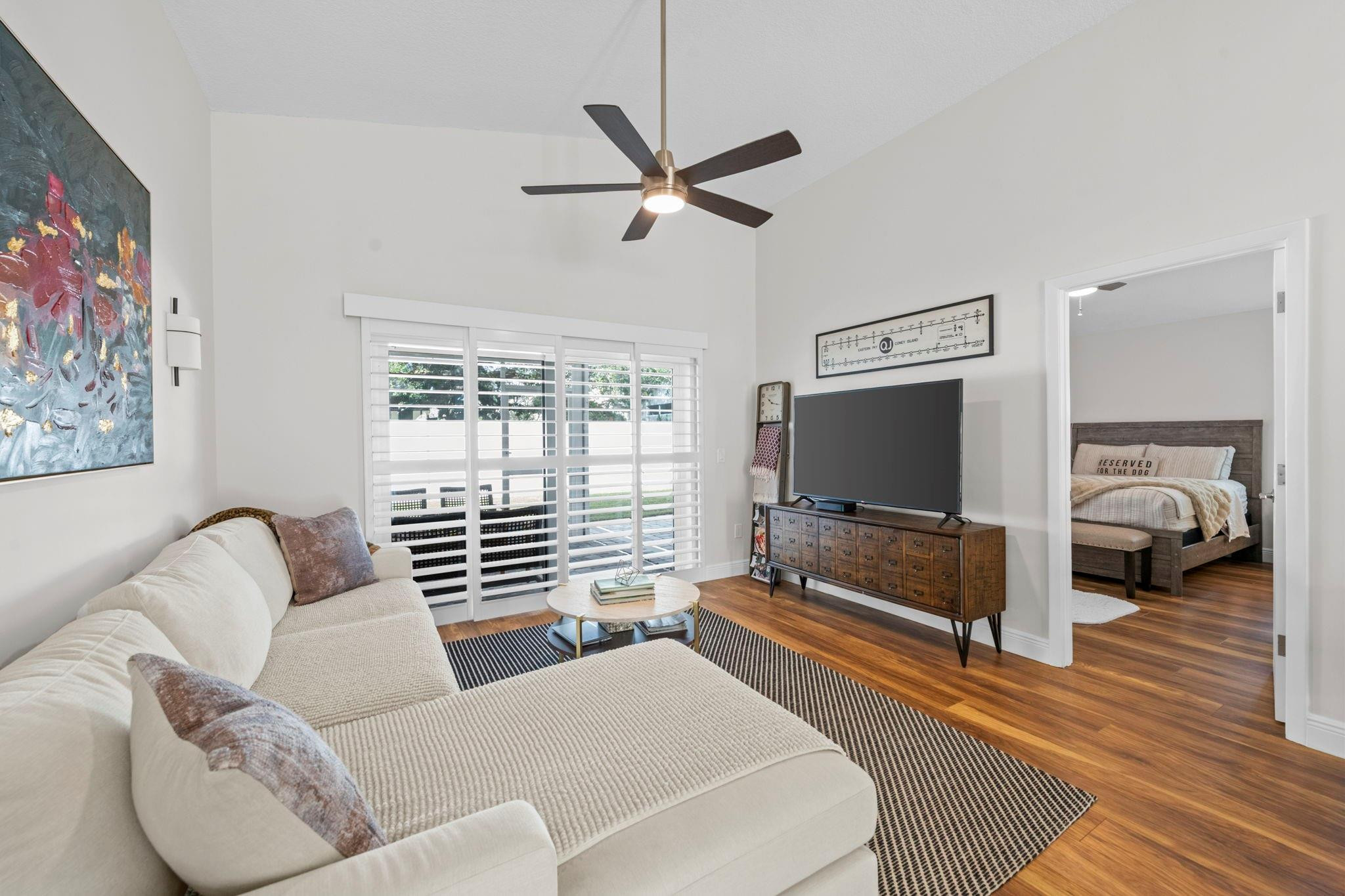 240 NW 40th Avenue