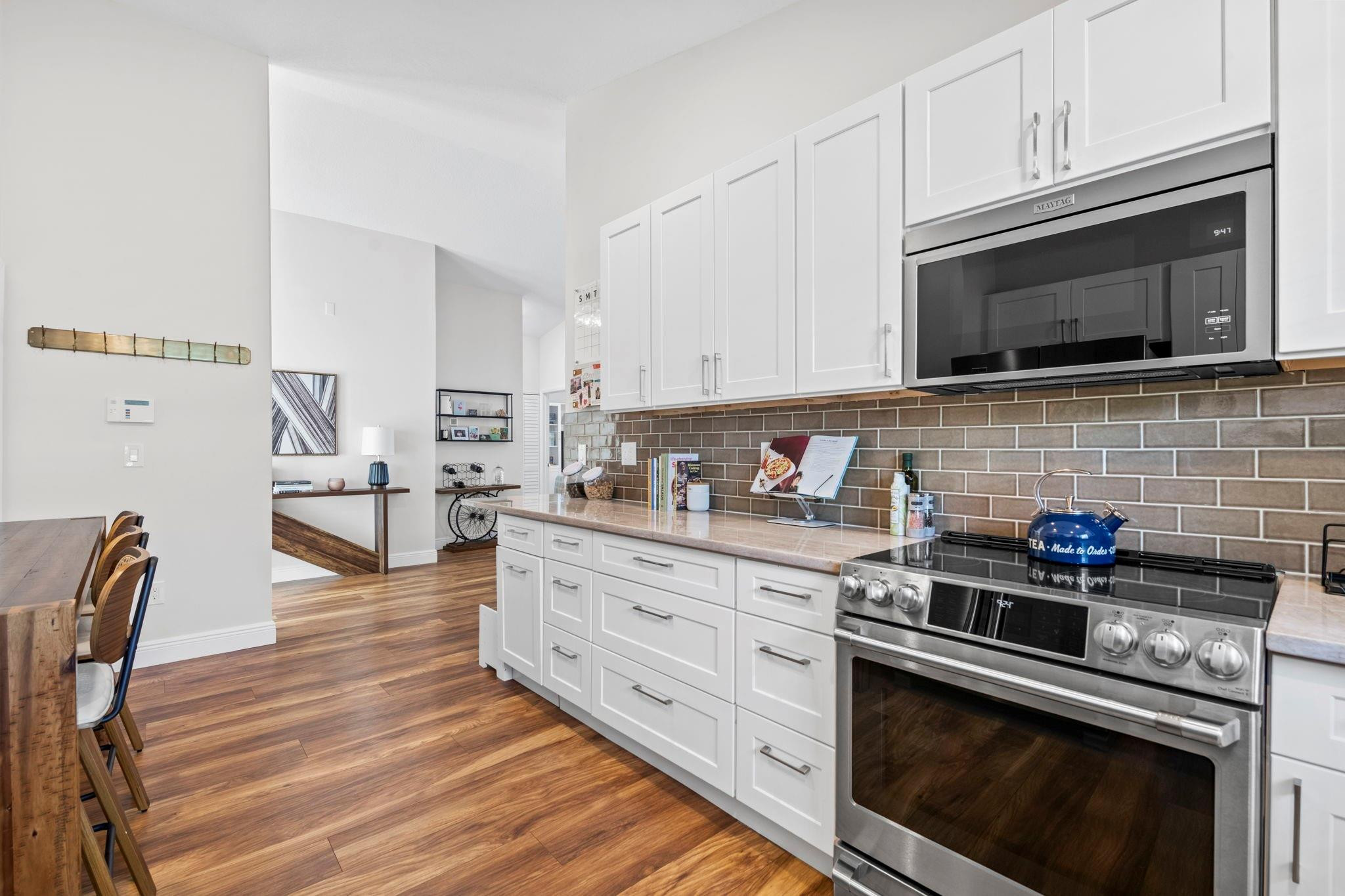 240 NW 40th Avenue