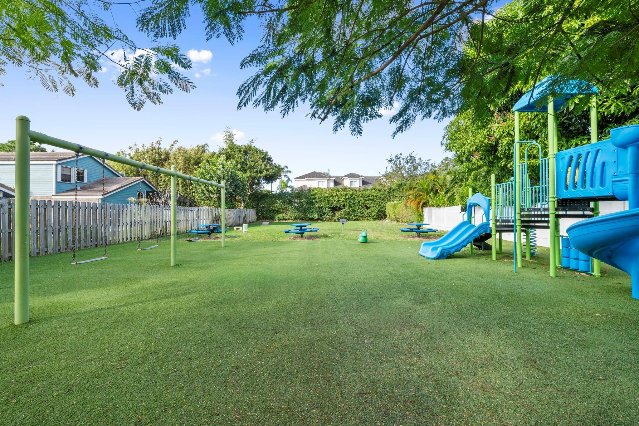240 NW 40th Avenue