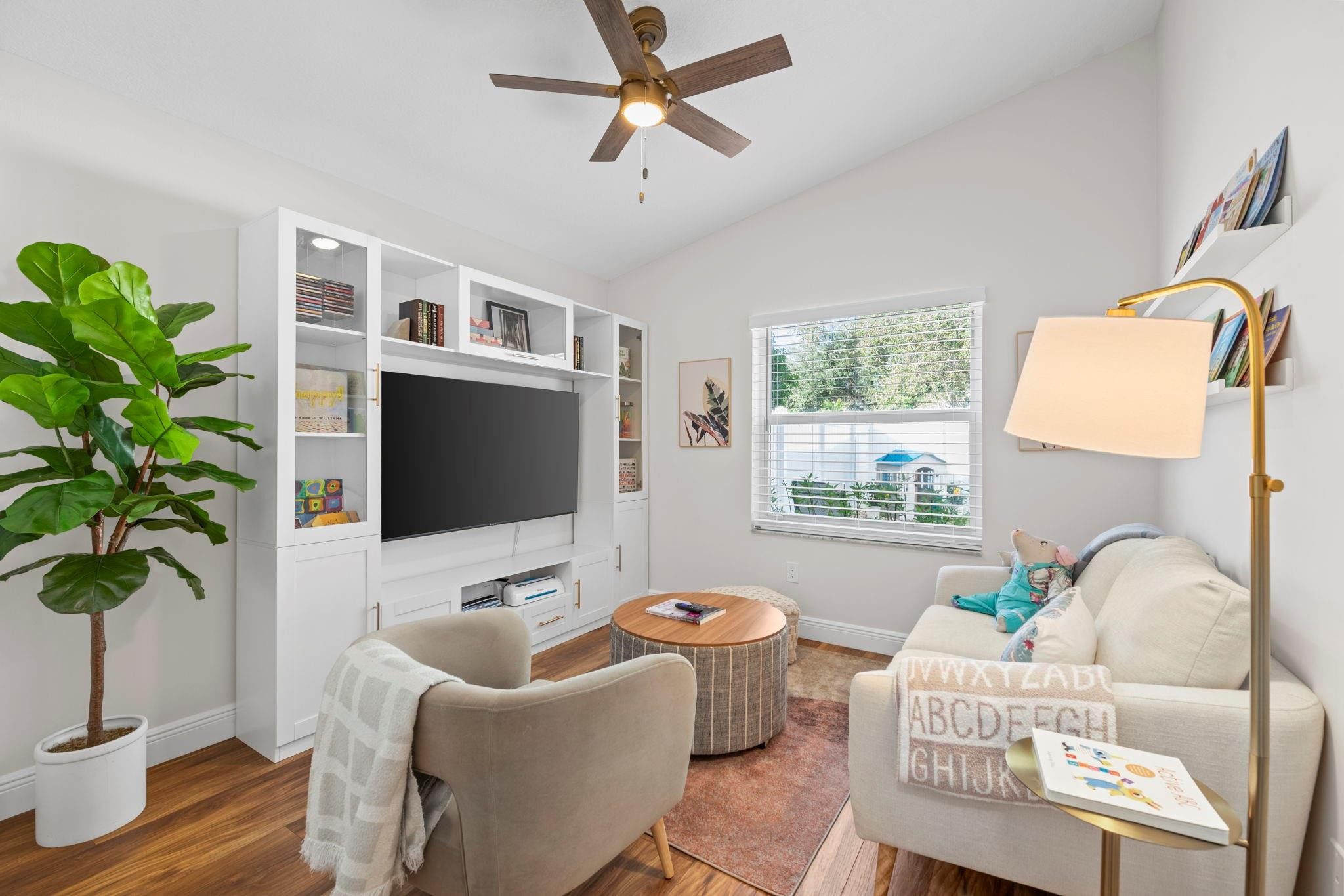 240 NW 40th Avenue