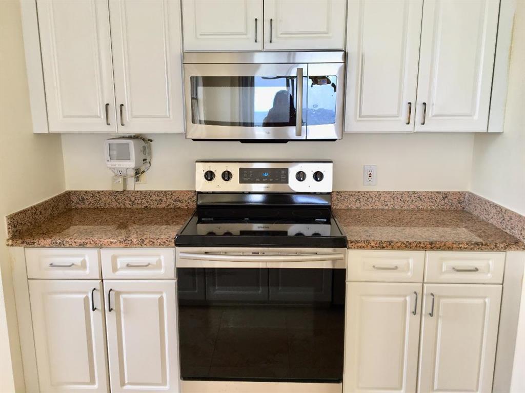 3594 S Ocean Boulevard 907