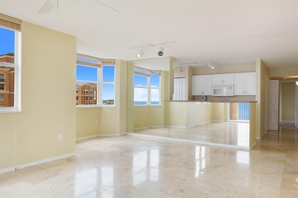 3594 S Ocean Boulevard 907