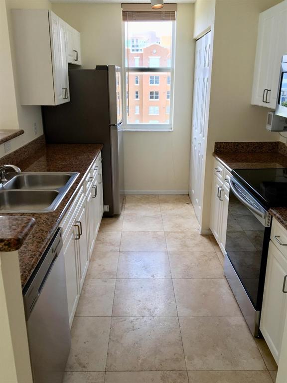 3594 S Ocean Boulevard 907