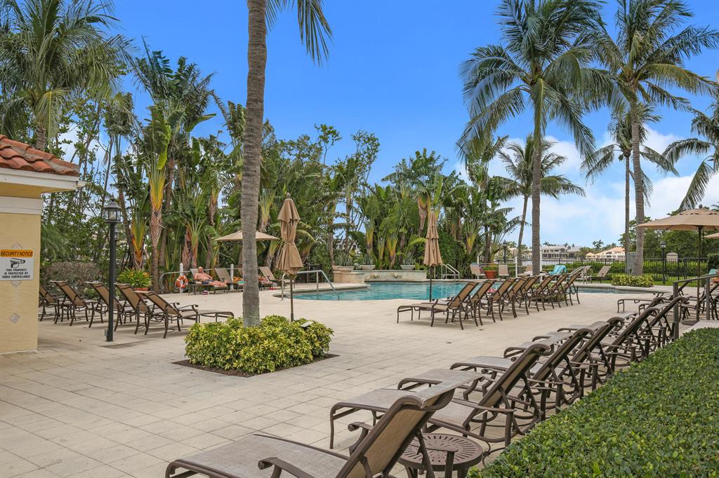 3594 S Ocean Boulevard 907