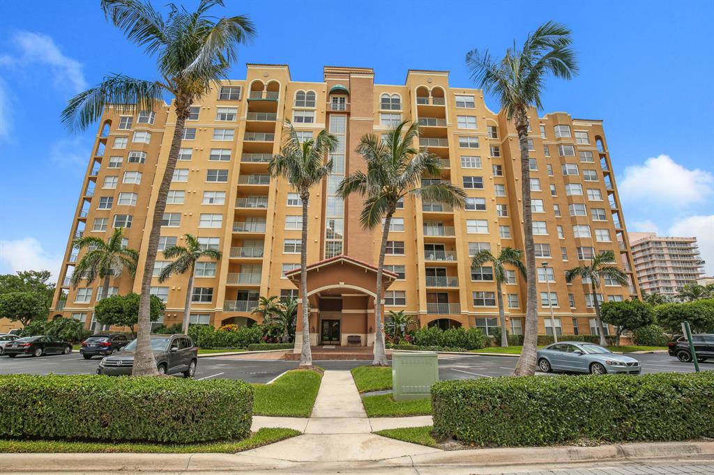 3594 S Ocean Boulevard 907