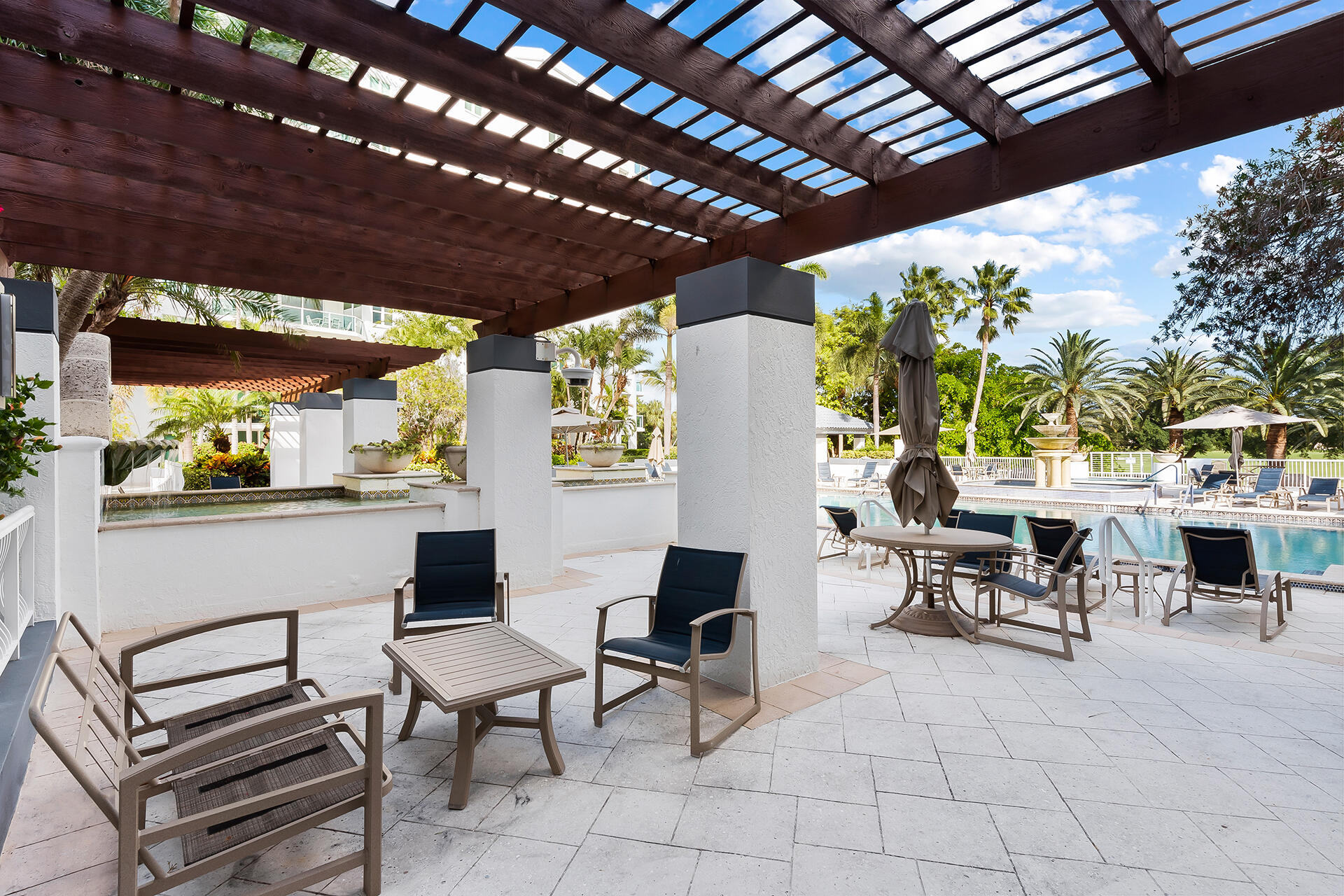 550 SE Mizner Boulevard Unit: B-411