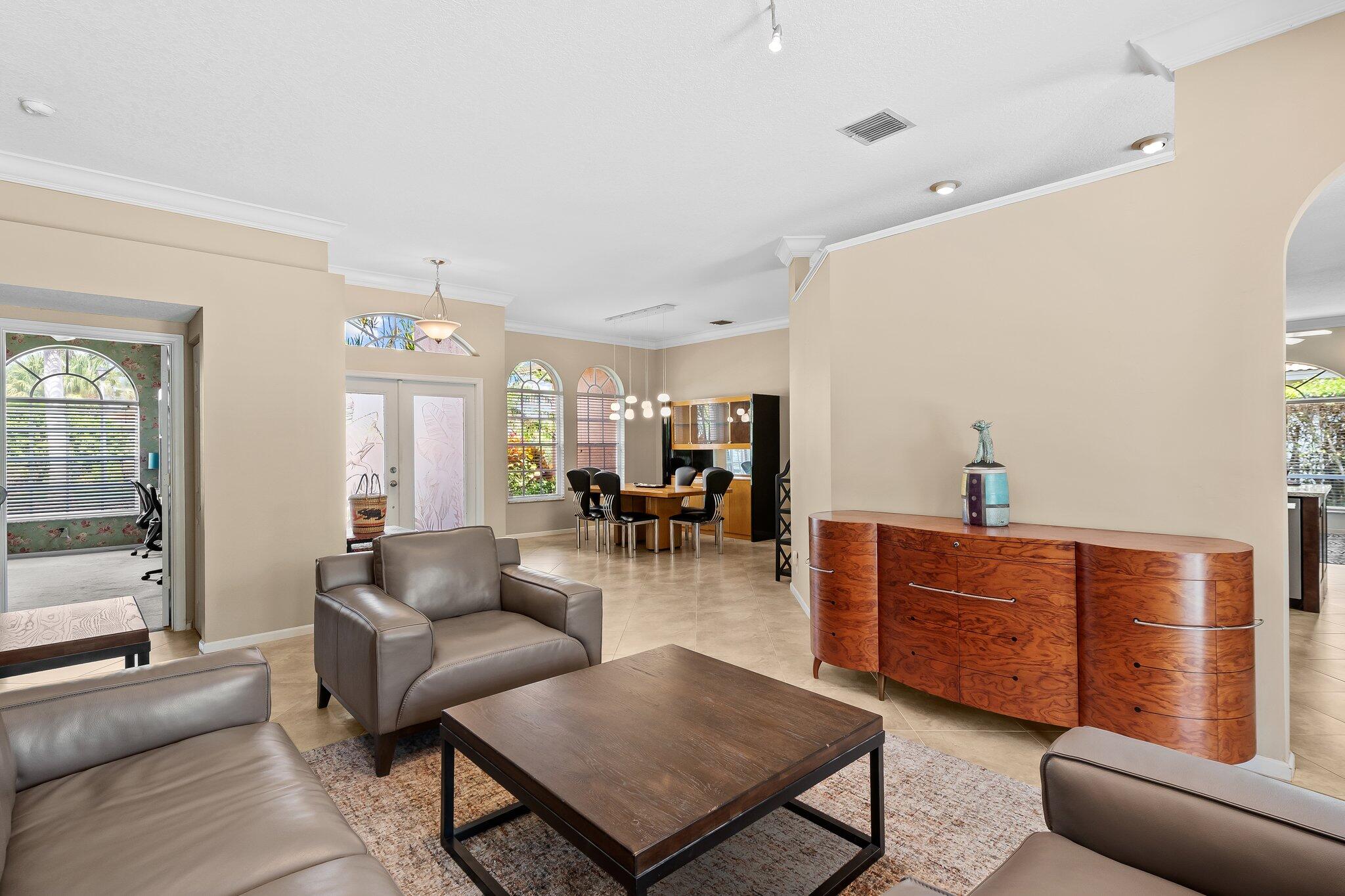 12408 Rockledge Circle