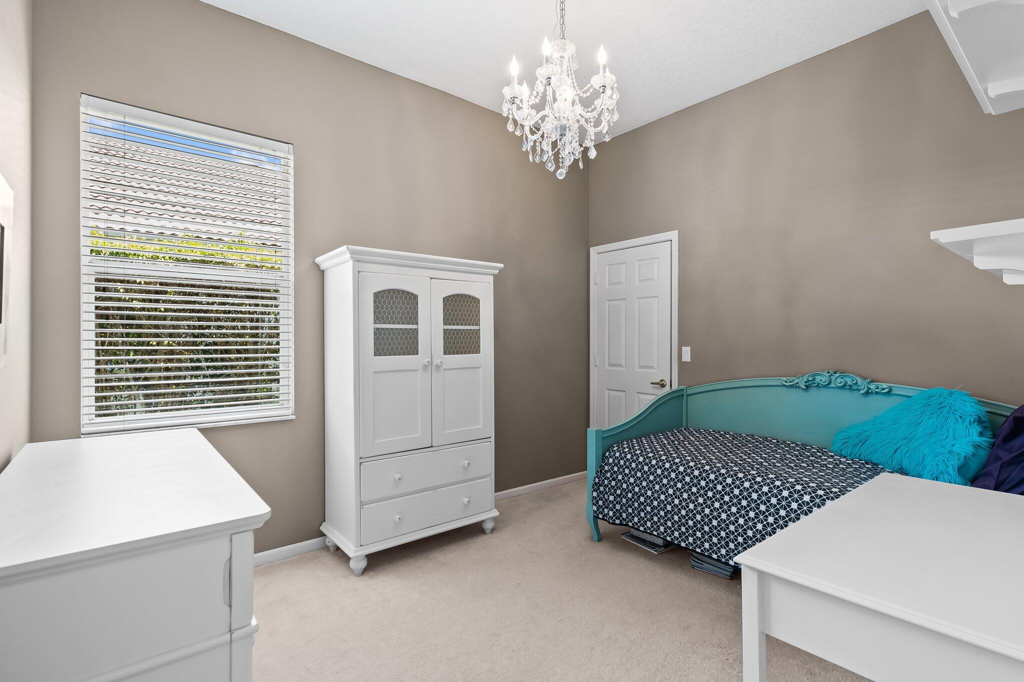 12408 Rockledge Circle