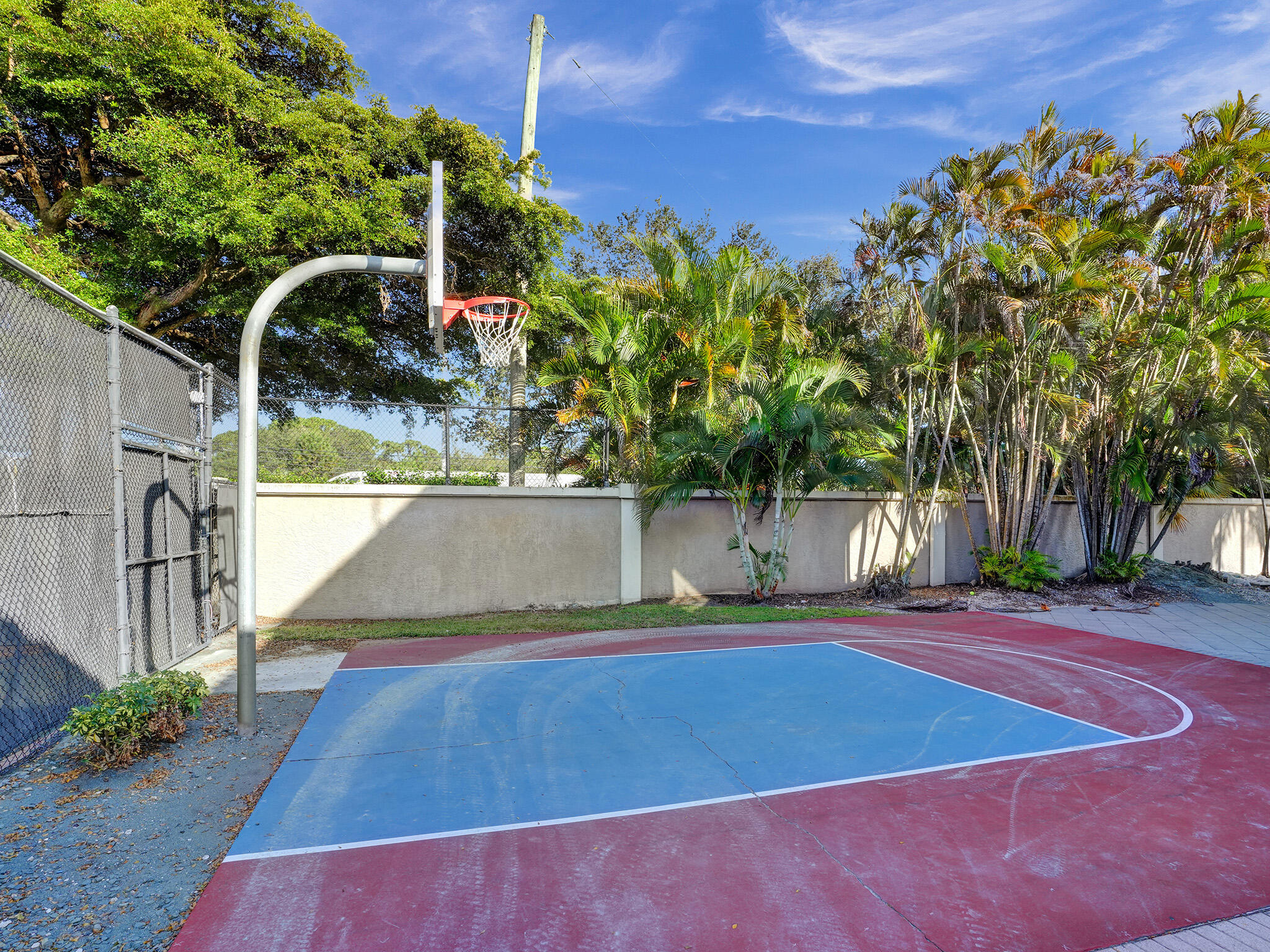 4946 NW 23rd Court