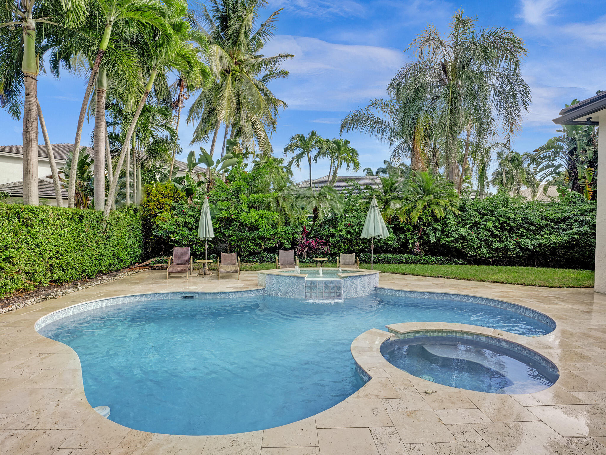 4946 NW 23rd Court