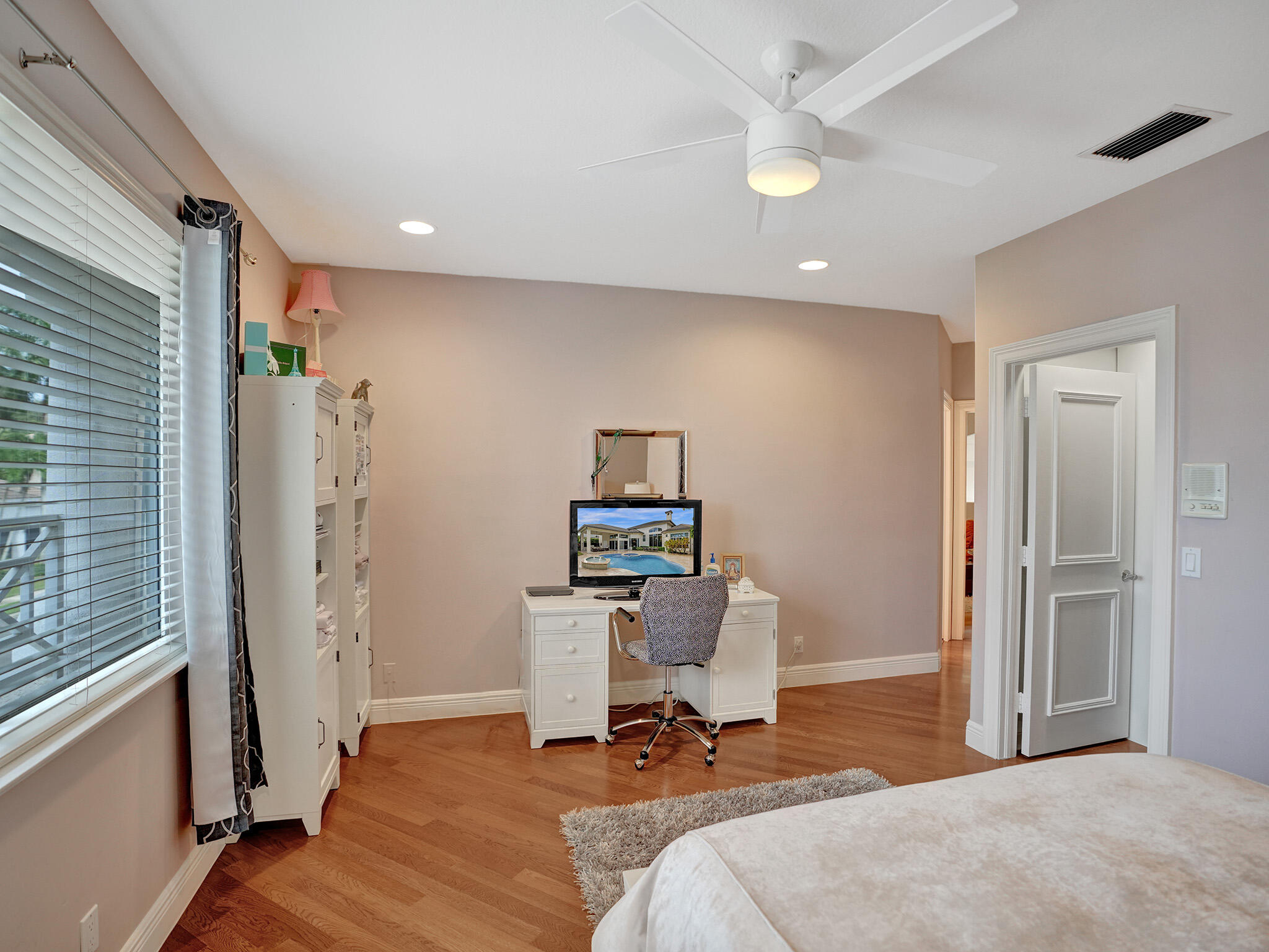 4946 NW 23rd Court