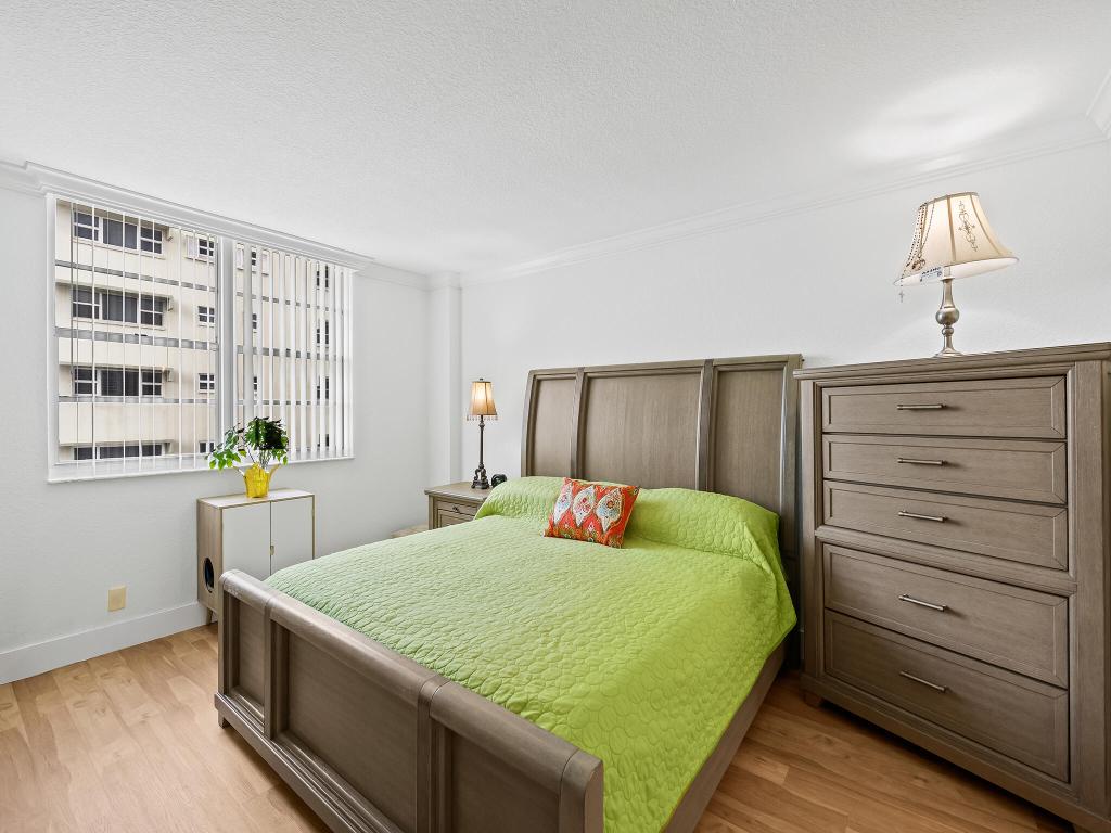 1900 S Ocean Boulevard Unit: 5k