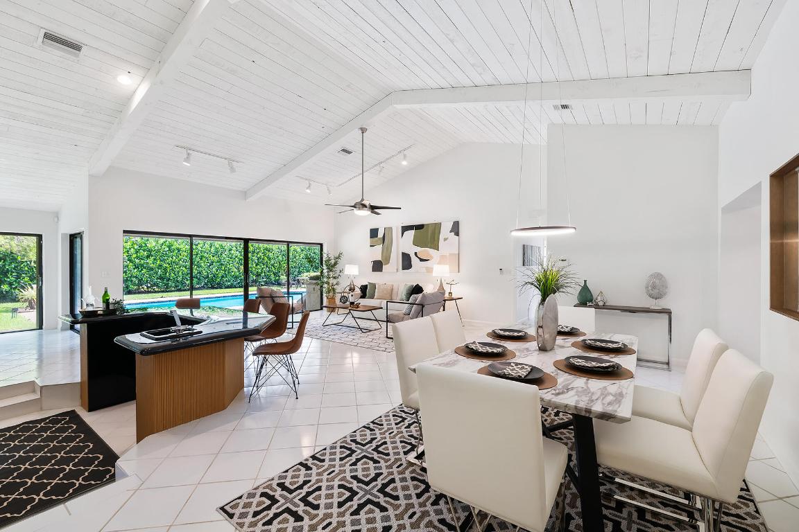 7587 Estrella Circle