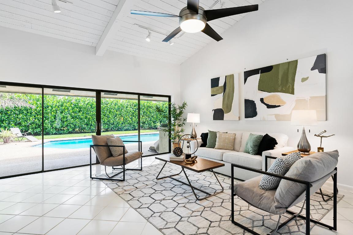 7587 Estrella Circle