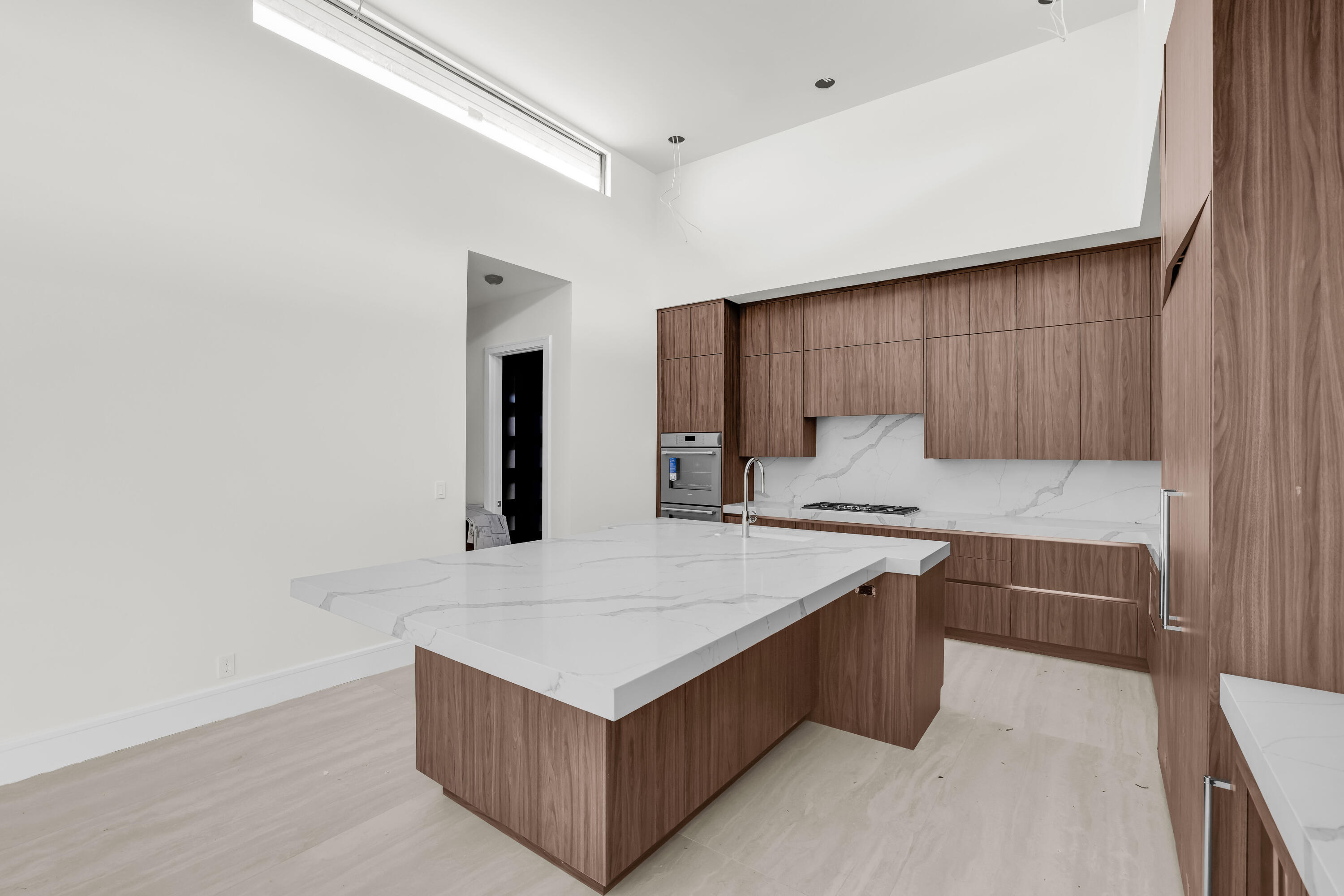 251 NE 14th Street