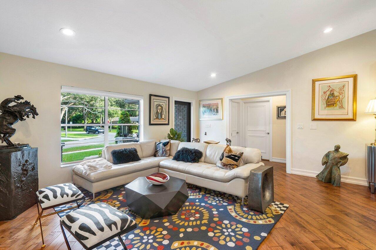 2901 NW 24th Terrace