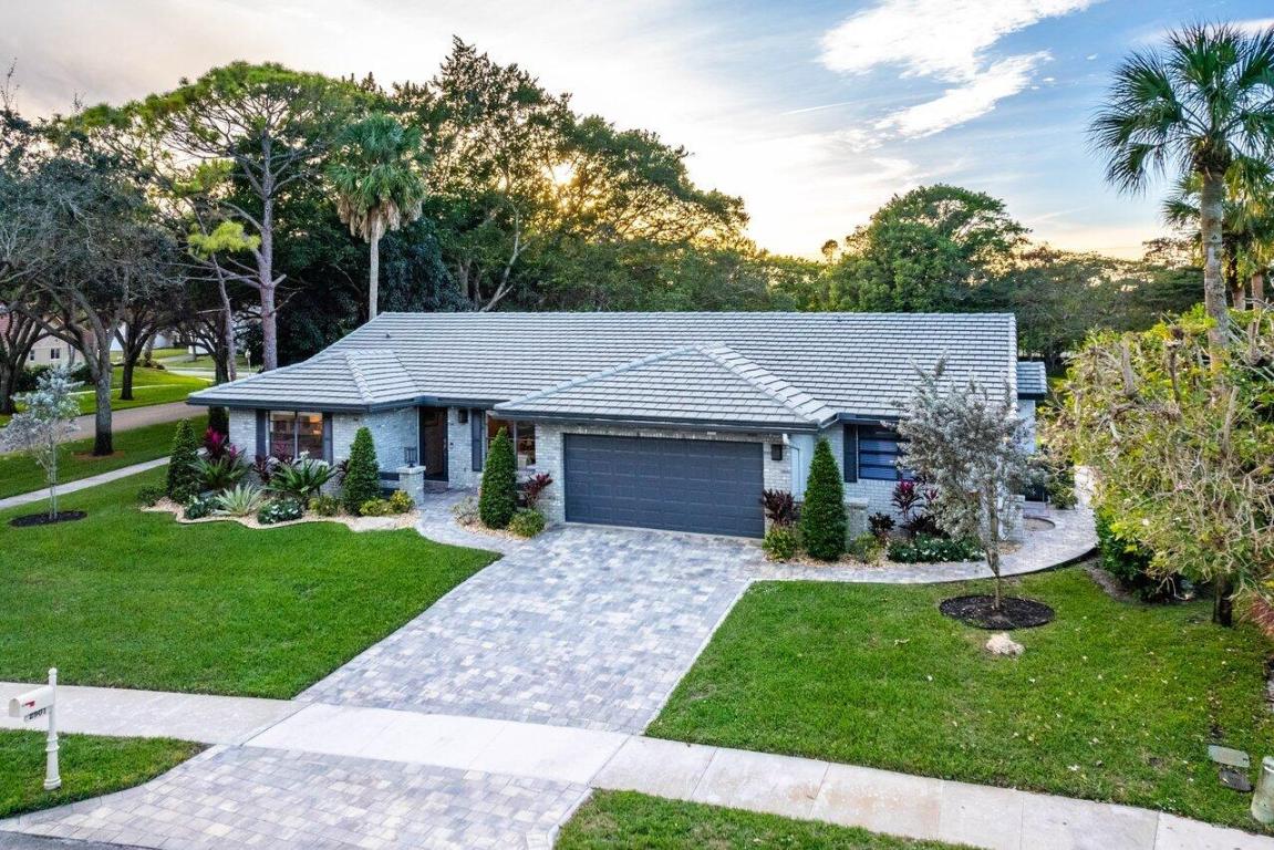 2901 NW 24th Terrace