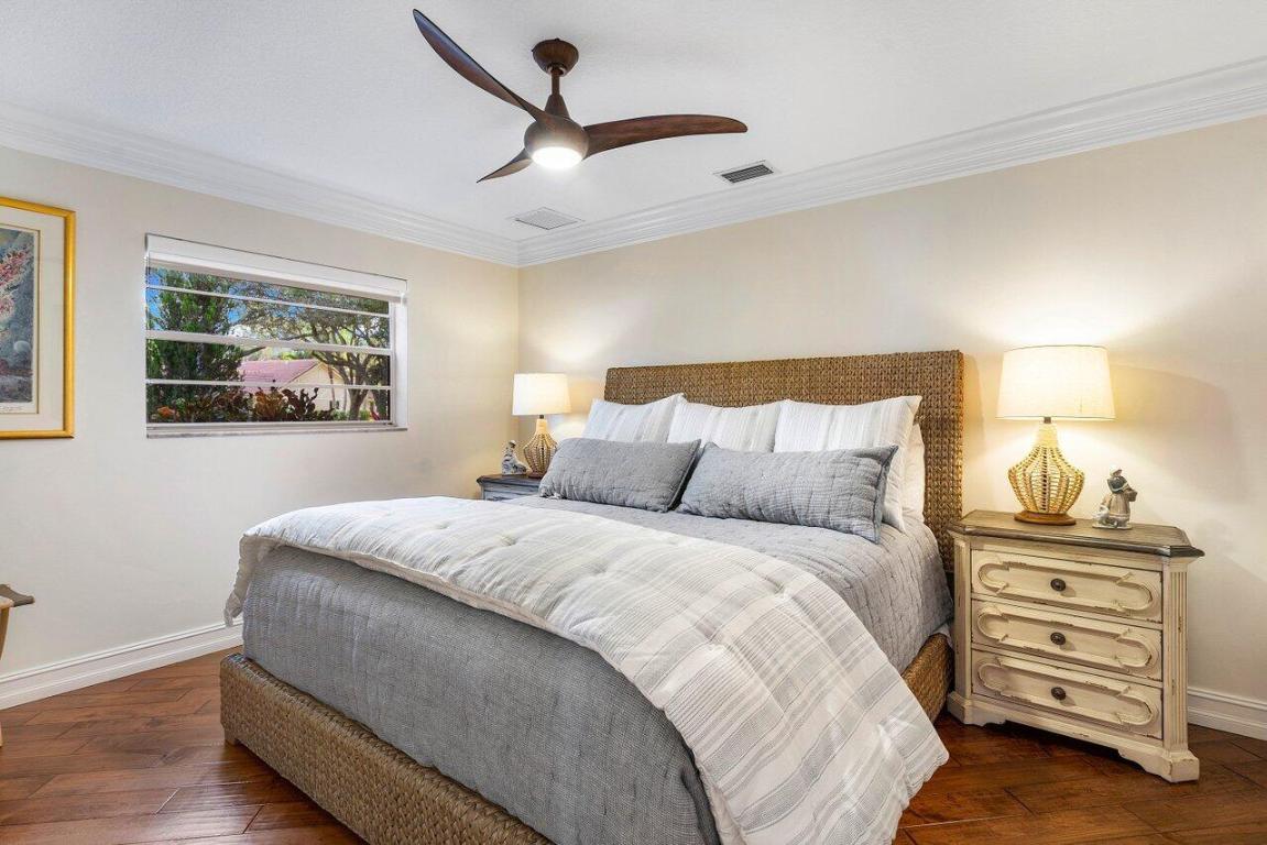 2901 NW 24th Terrace