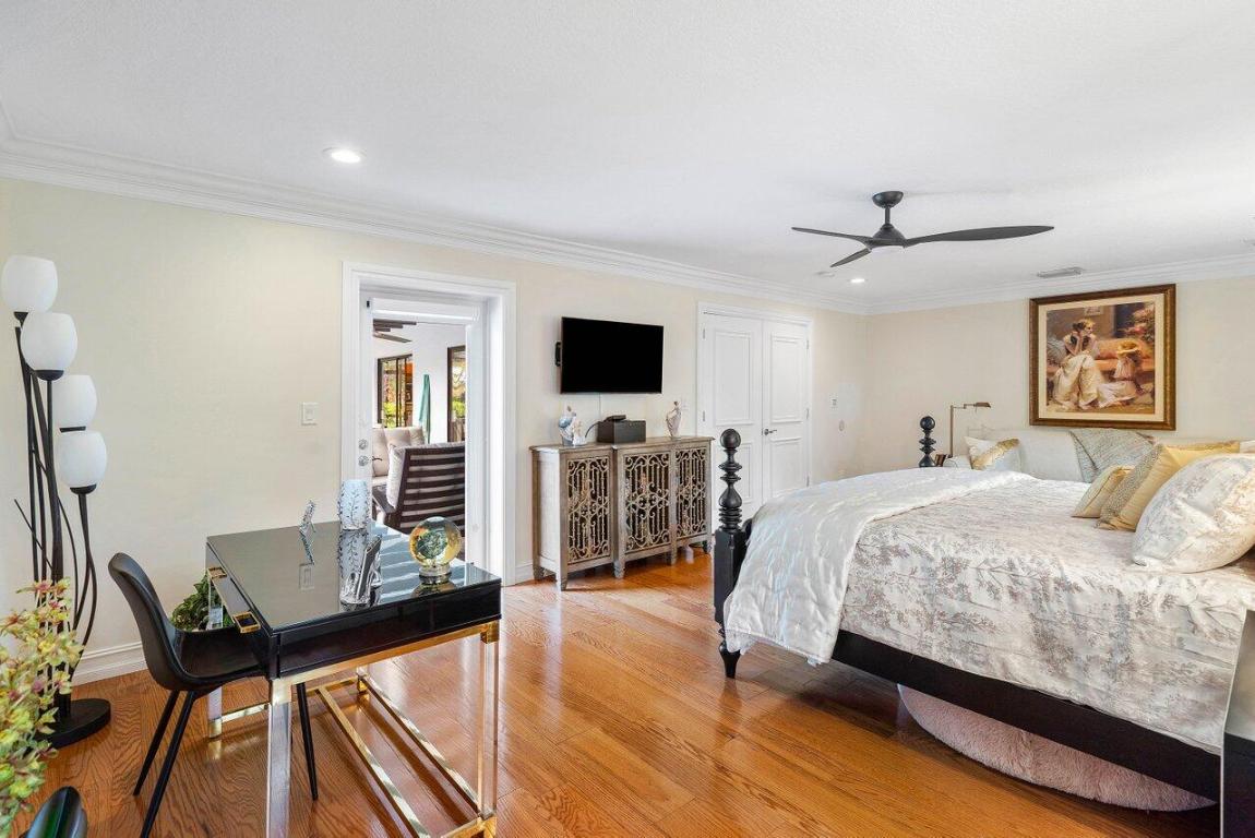 2901 NW 24th Terrace