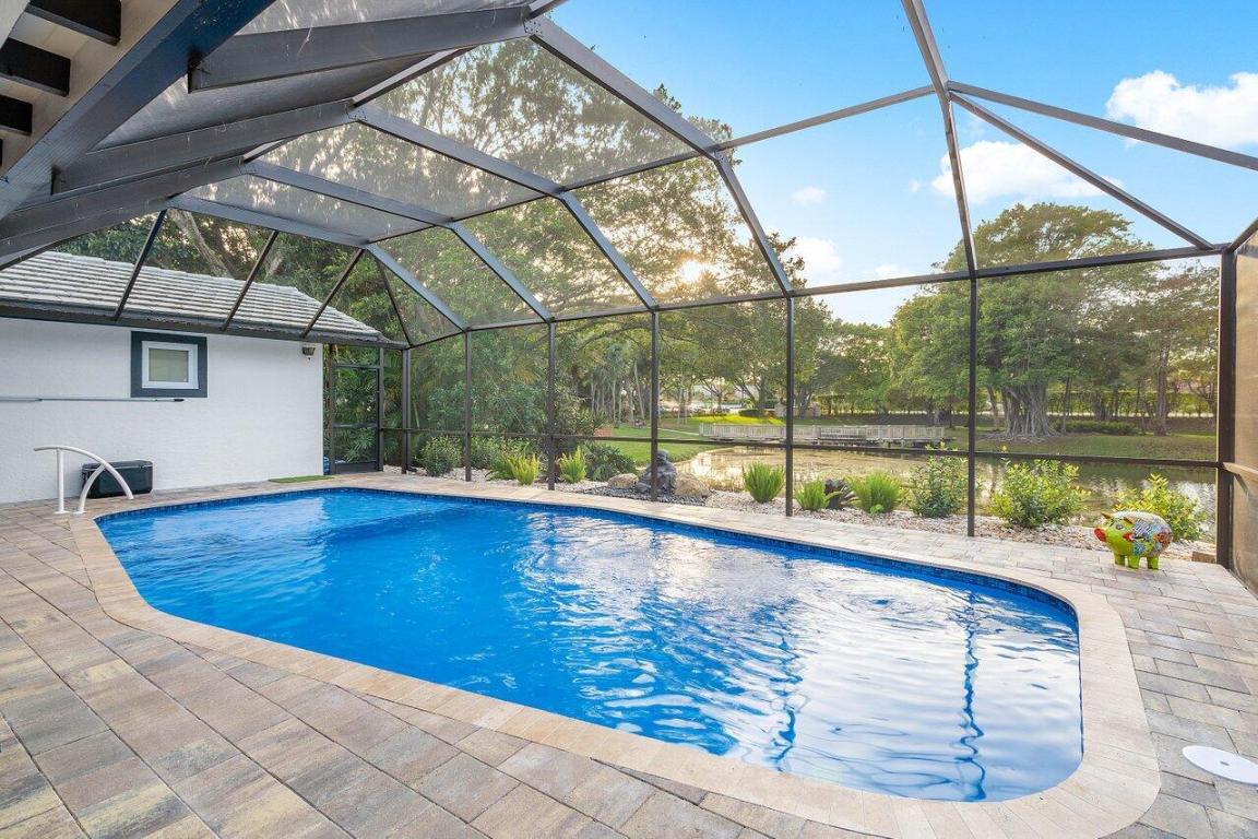 2901 NW 24th Terrace