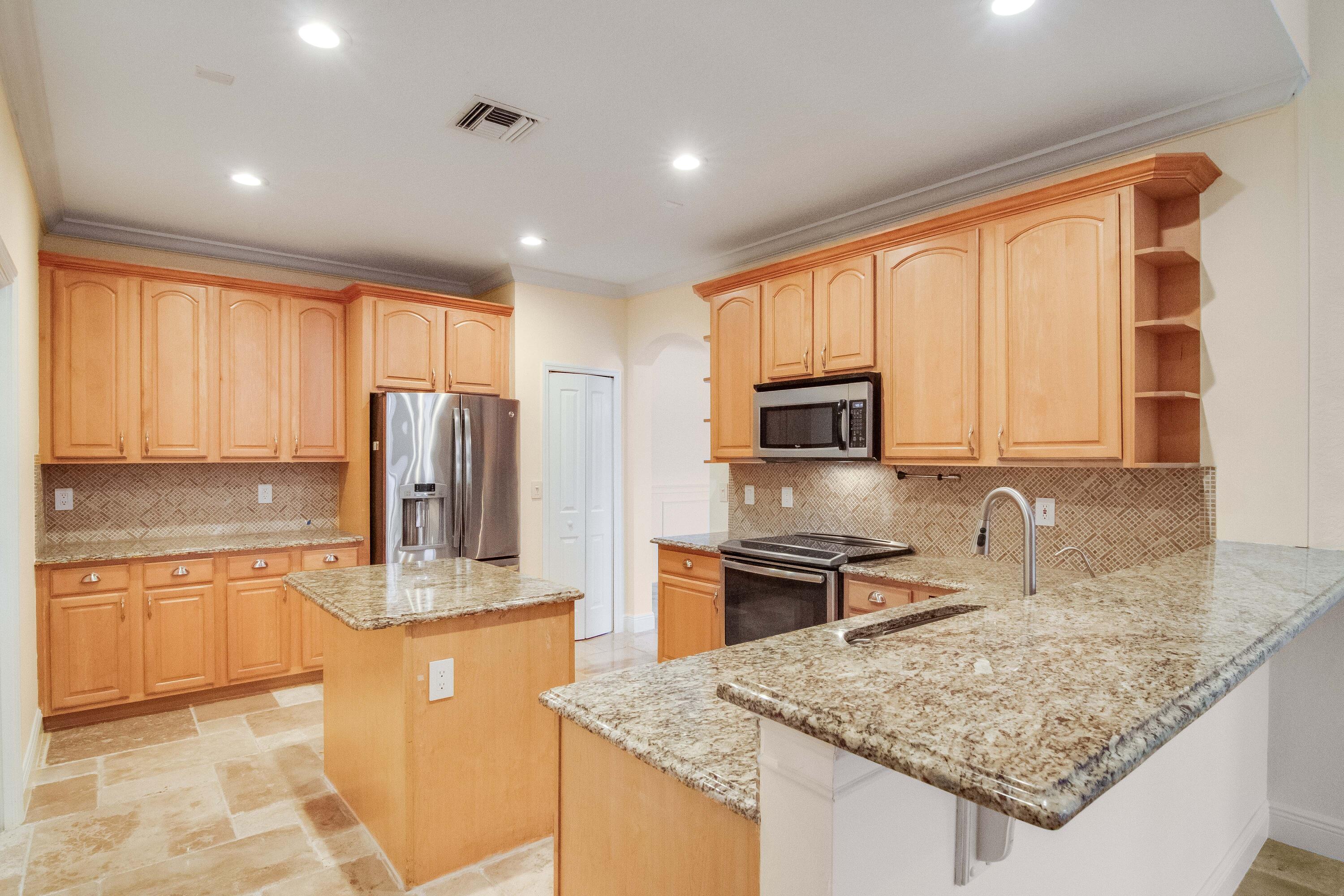 12360 Cascades Pointe Drive