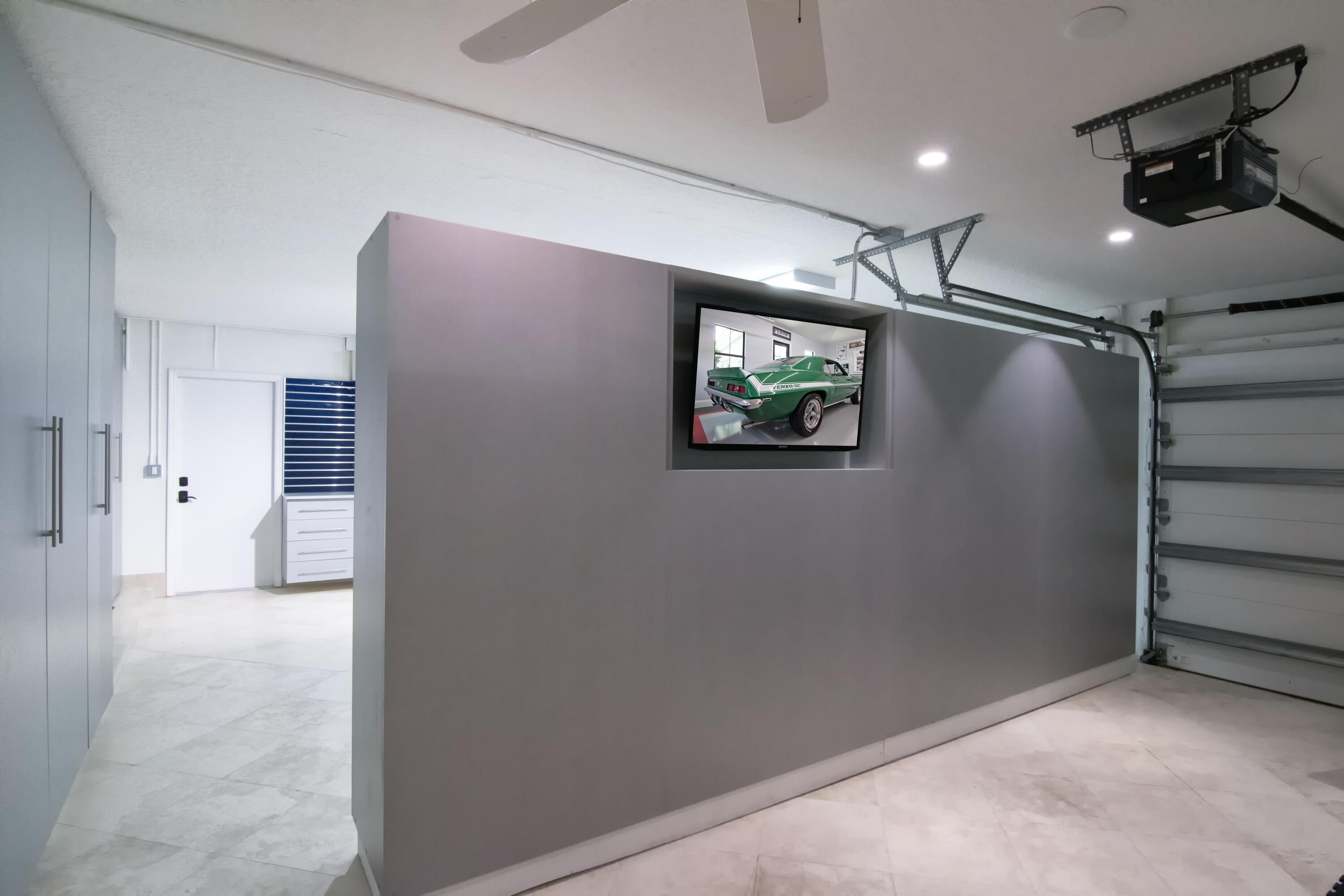 12360 Cascades Pointe Drive