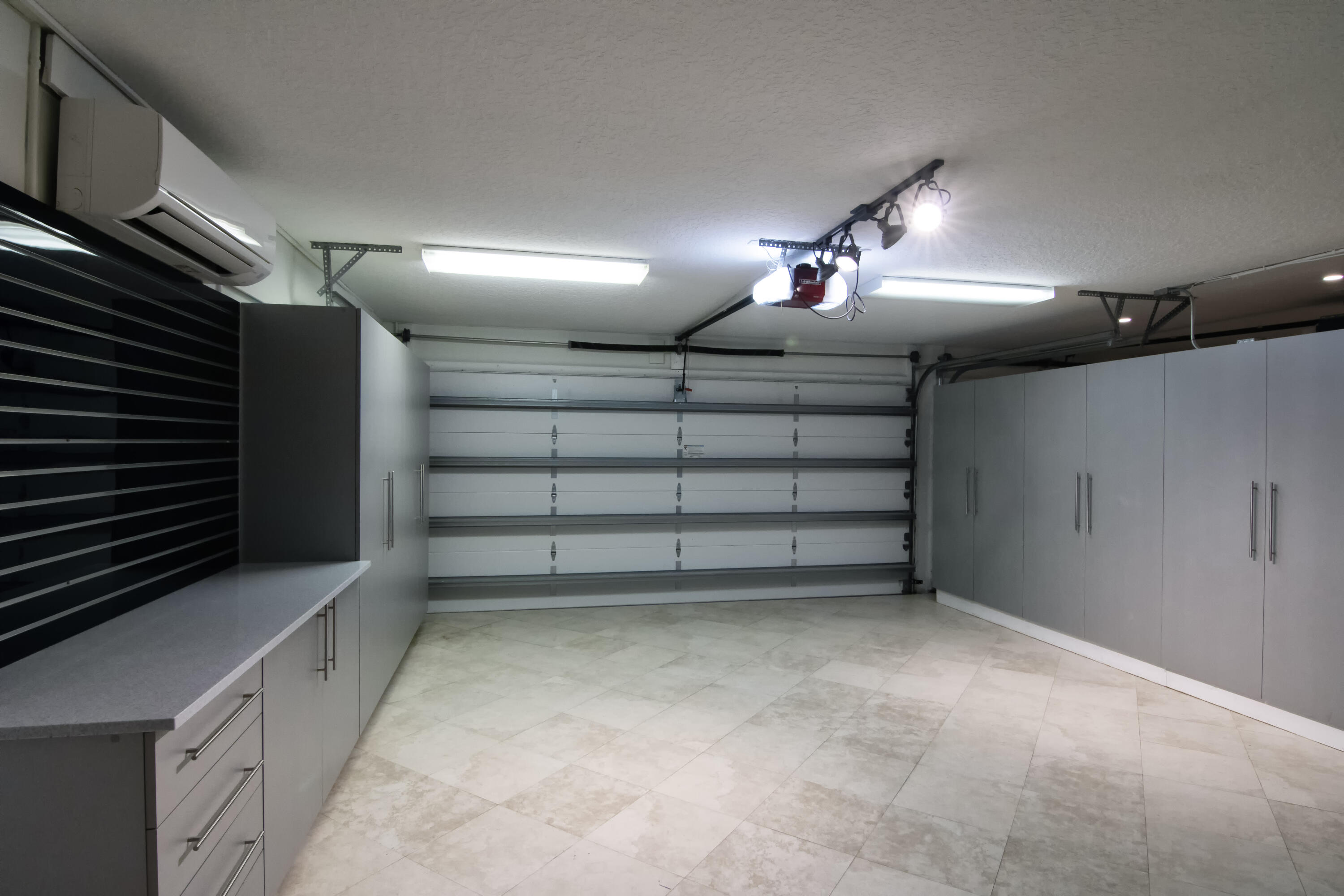 12360 Cascades Pointe Drive