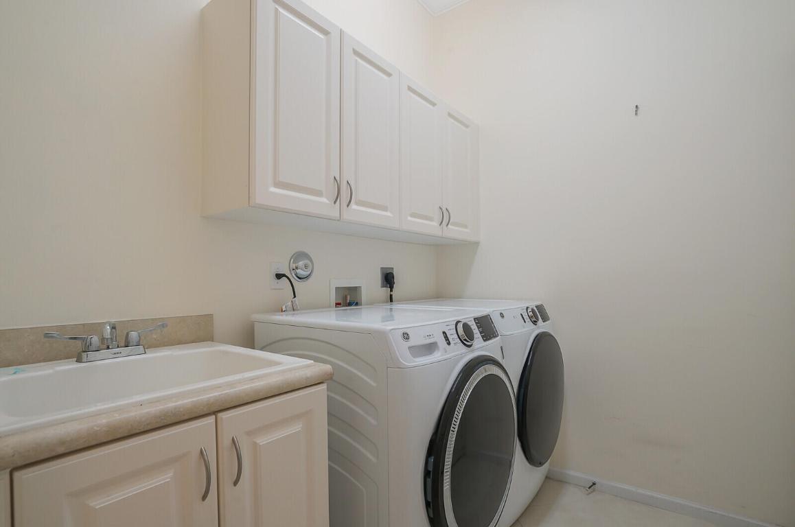 6585 Camarillo Terrace Lane