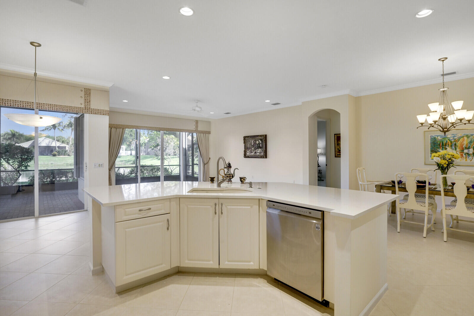 6585 Camarillo Terrace Lane