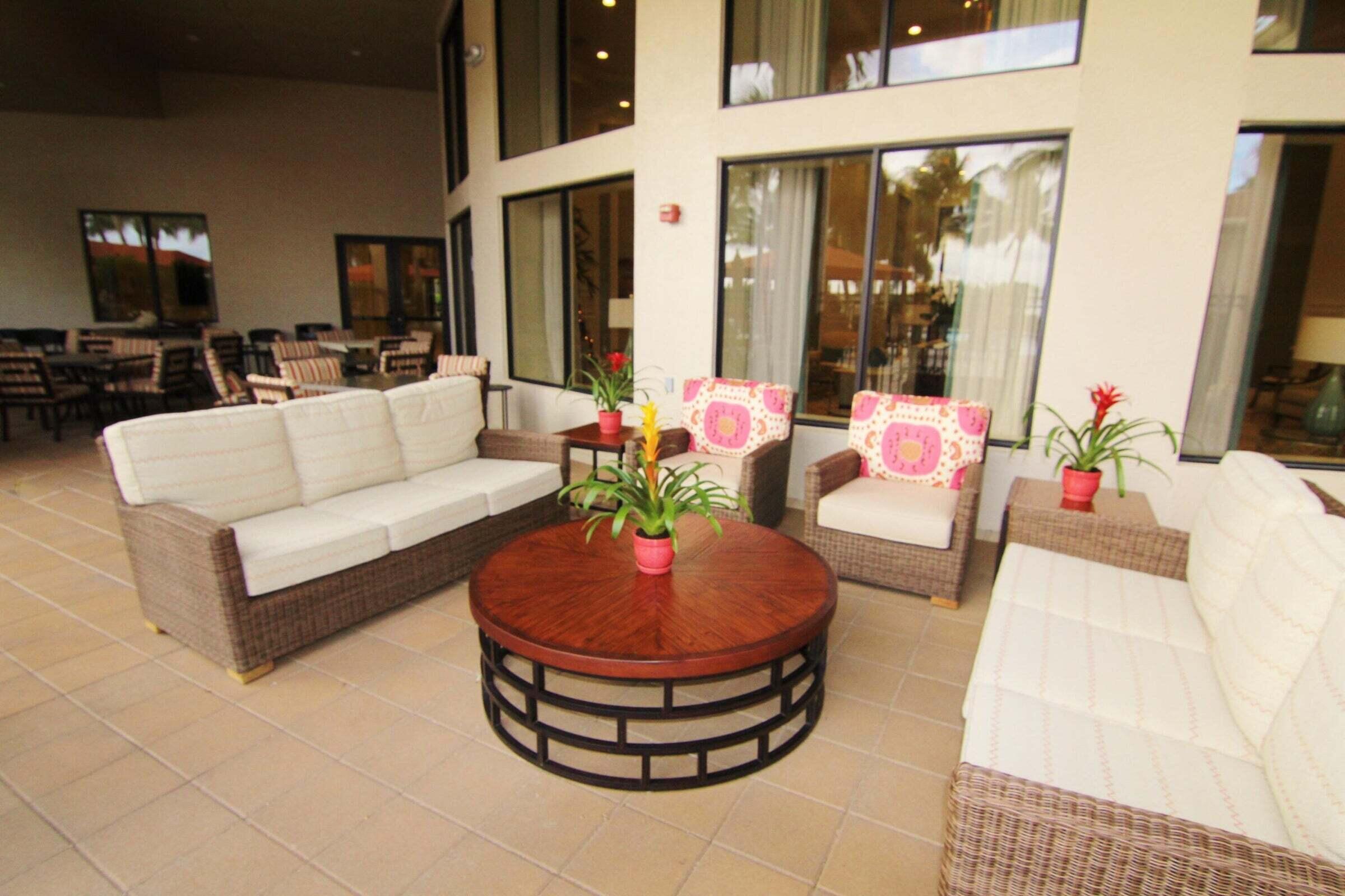 6585 Camarillo Terrace Lane