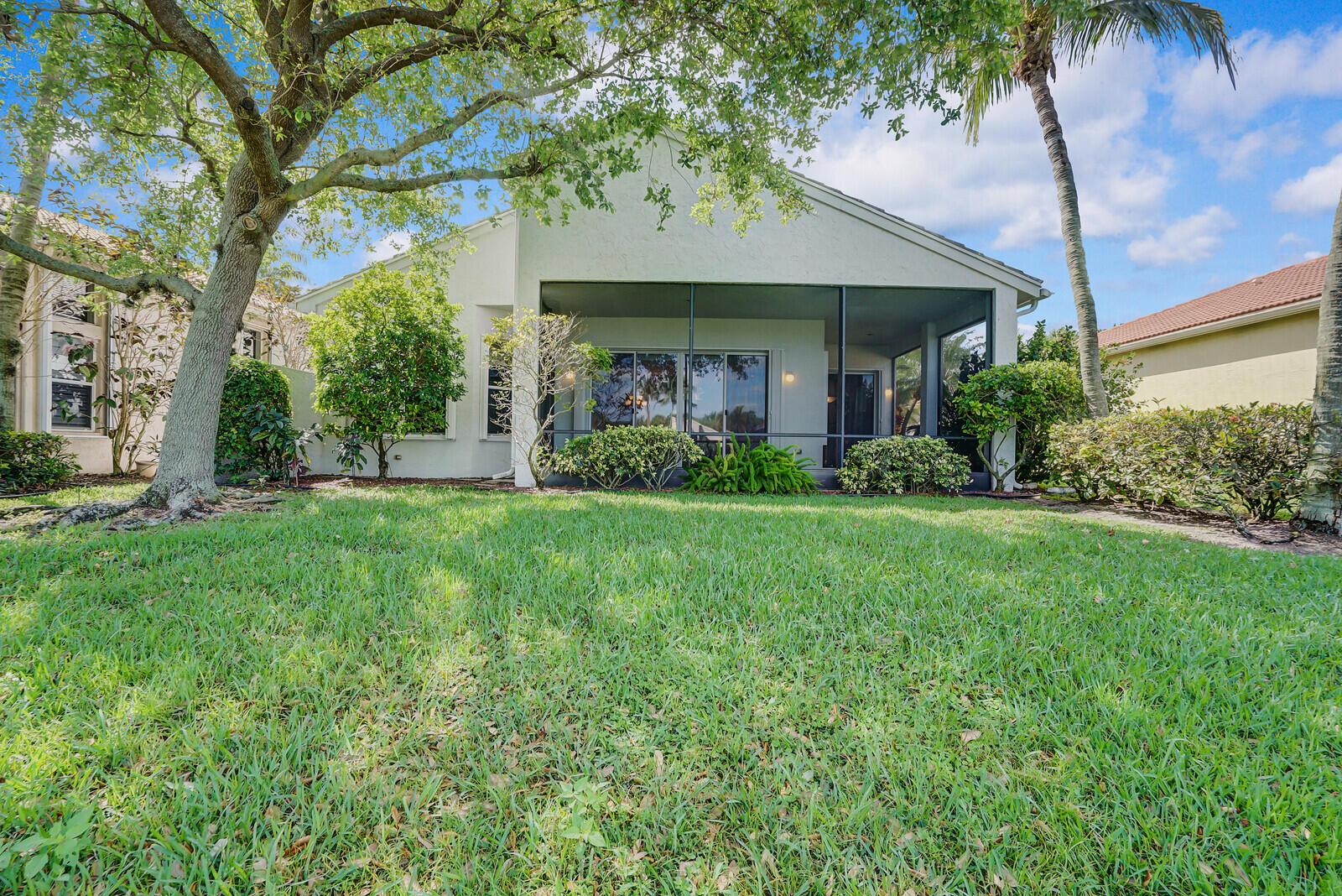 6585 Camarillo Terrace Lane