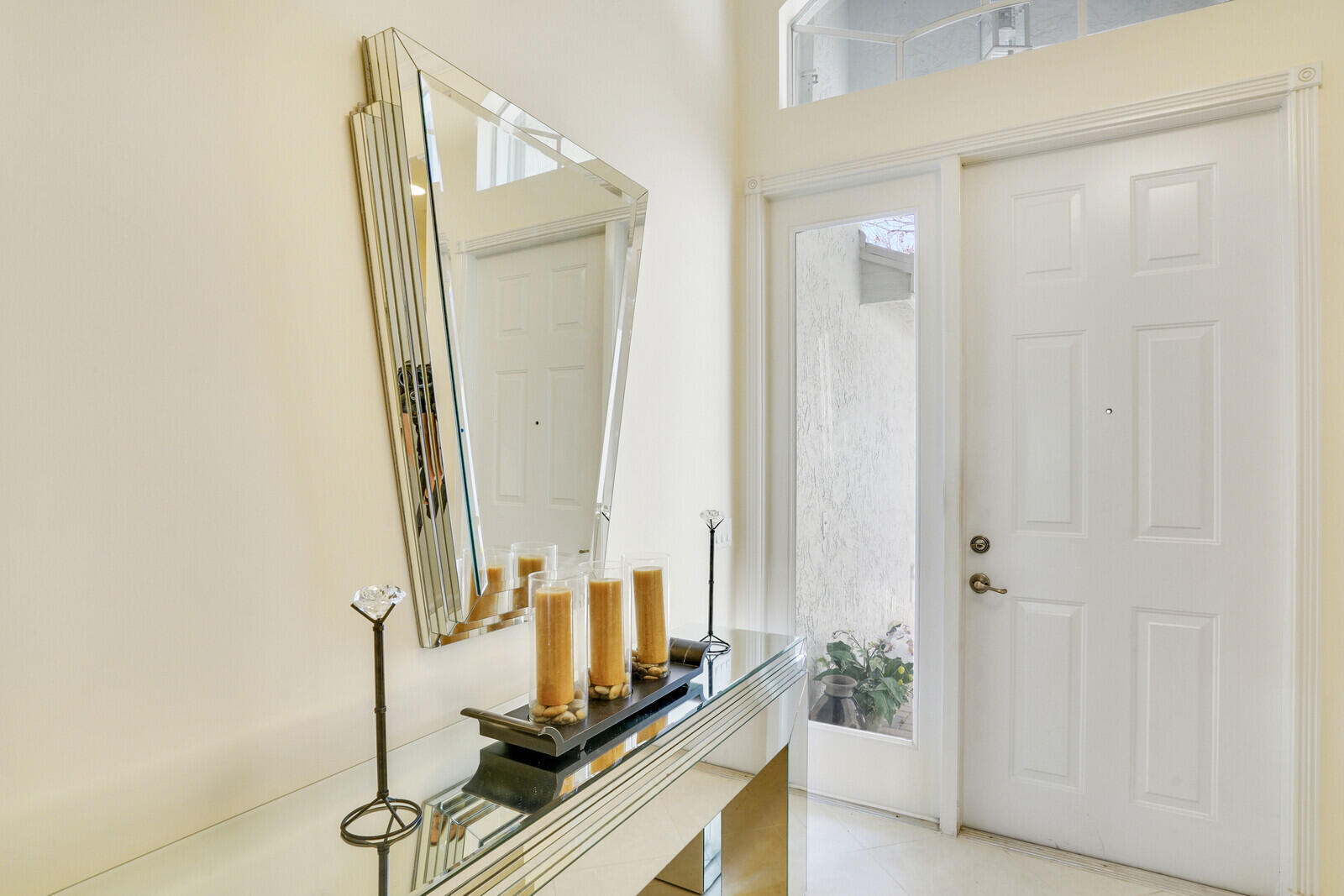 6585 Camarillo Terrace Lane