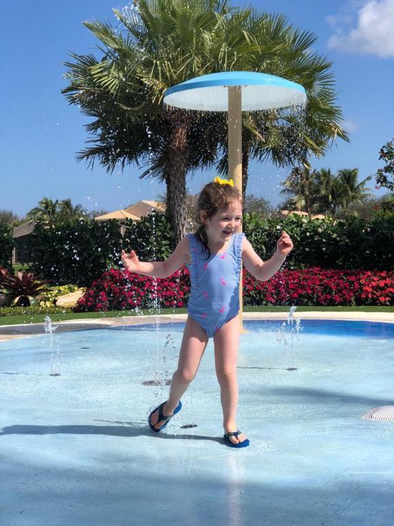 6585 Camarillo Terrace Lane