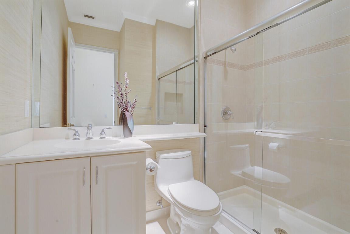 6585 Camarillo Terrace Lane