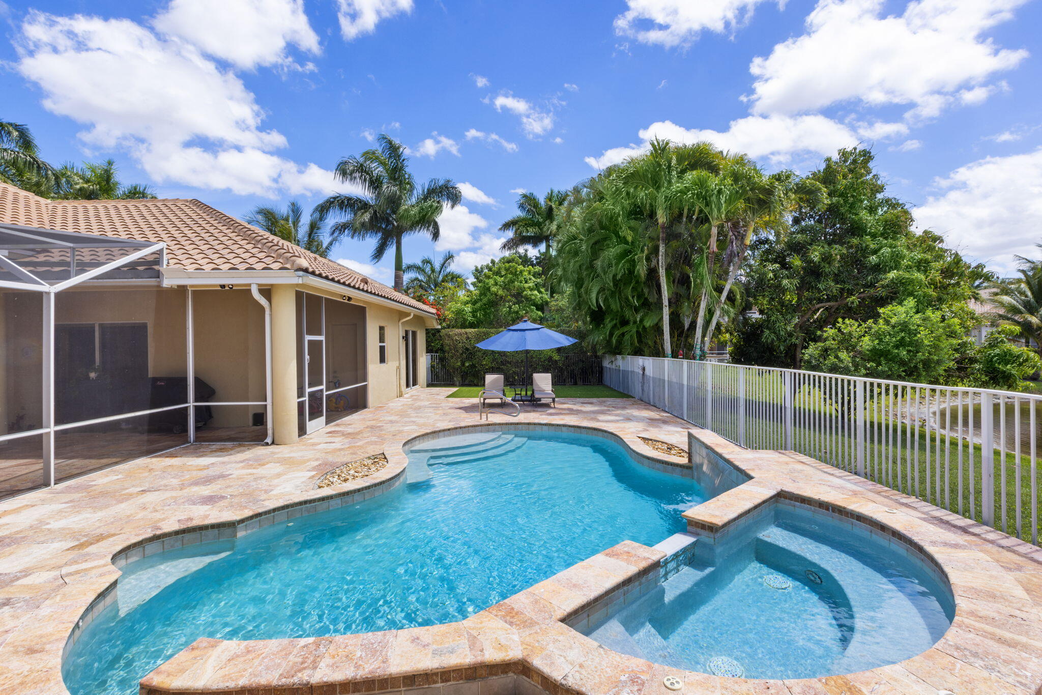 21159 Falls Ridge Way