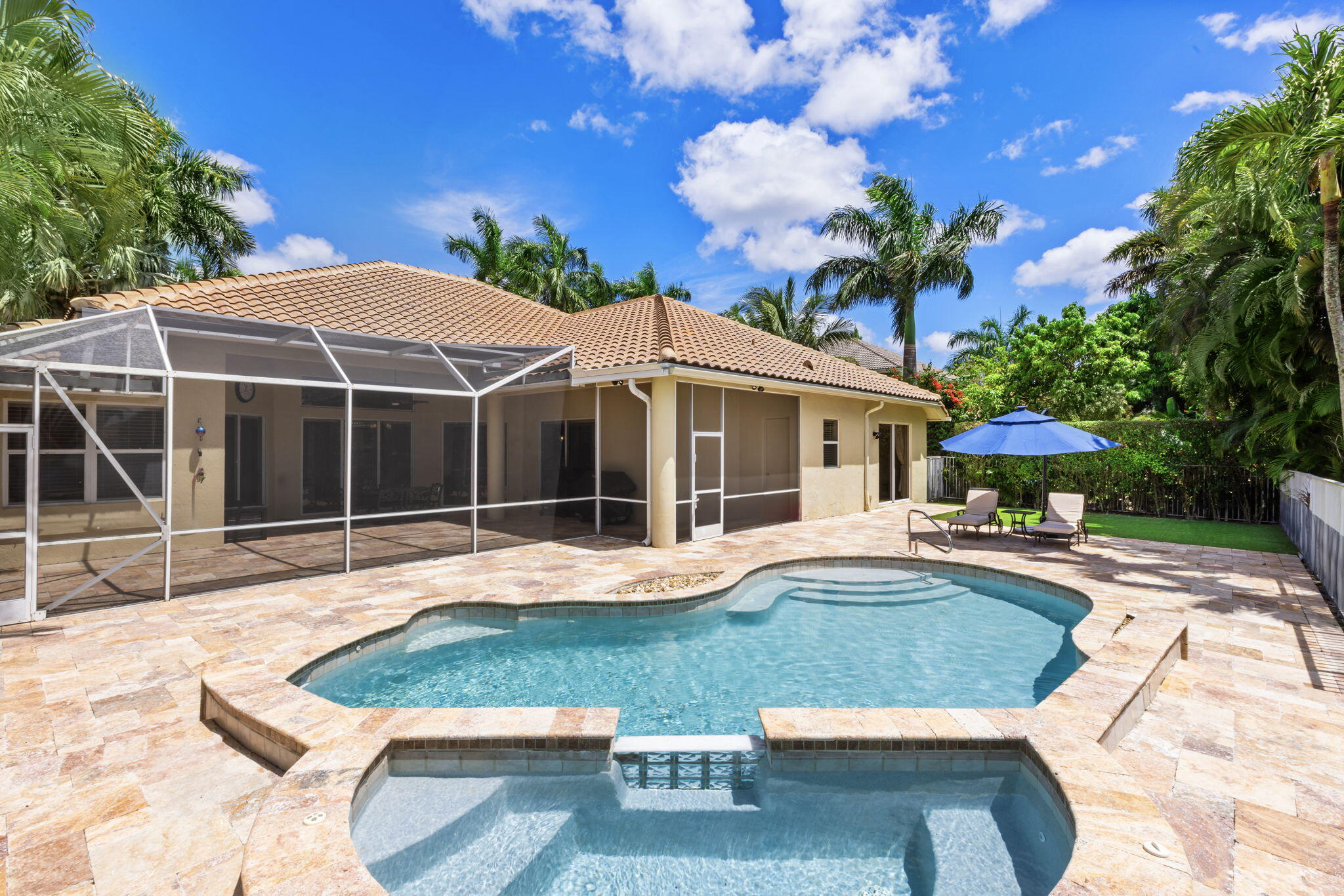 21159 Falls Ridge Way