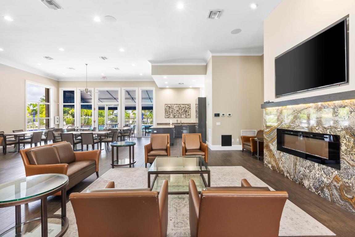 21159 Falls Ridge Way