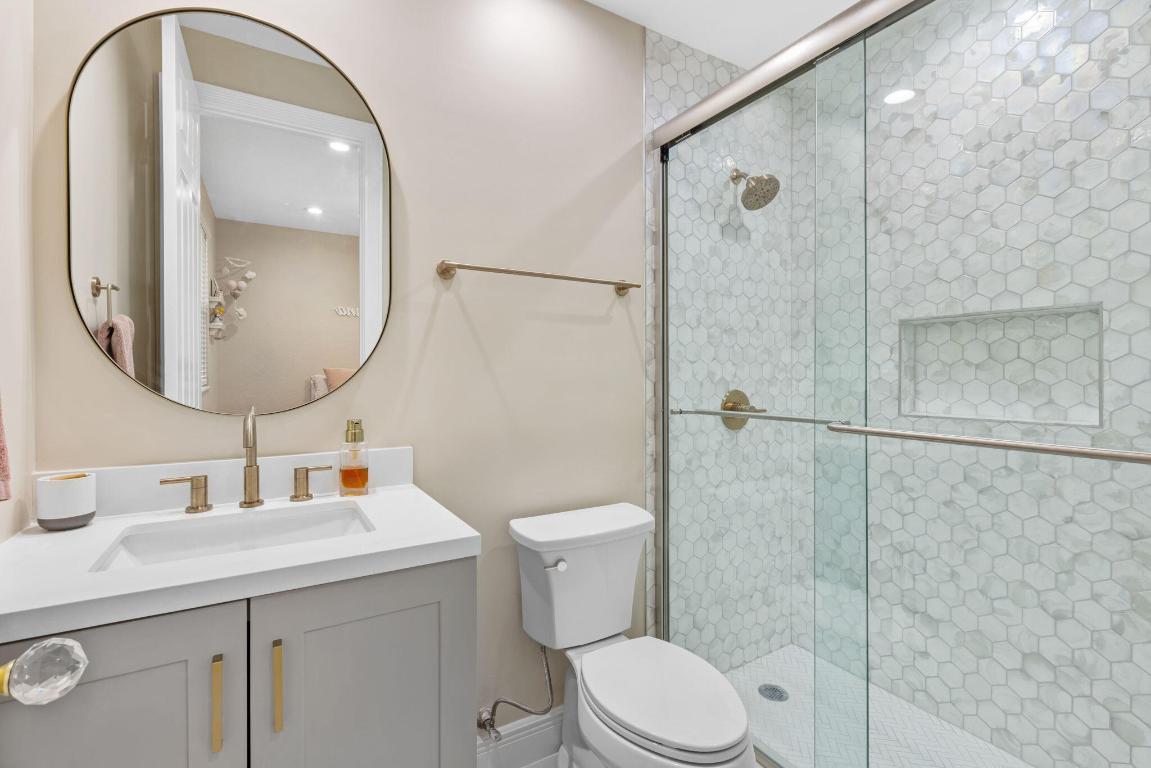 21159 Falls Ridge Way